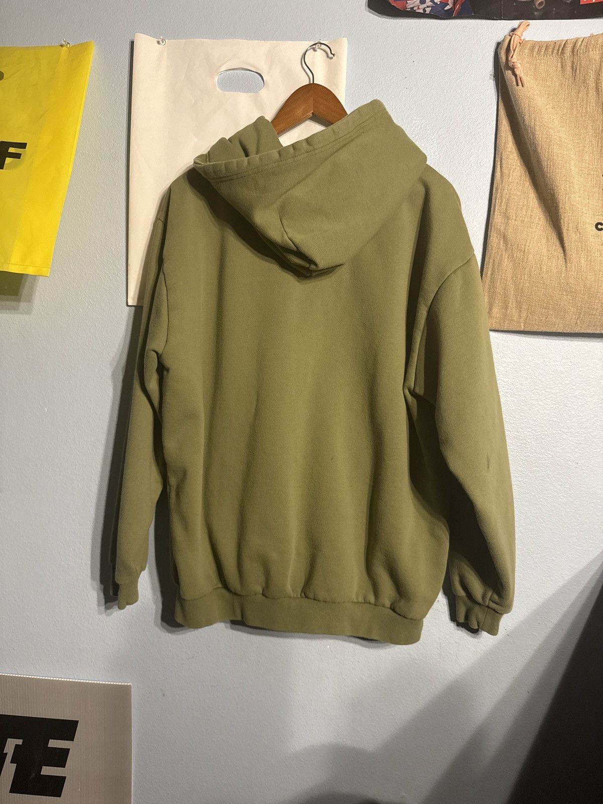 Golf Wang Golf wang hoodie slightly used. Size US L / EU 52-54 / 3 - 3 Thumbnail