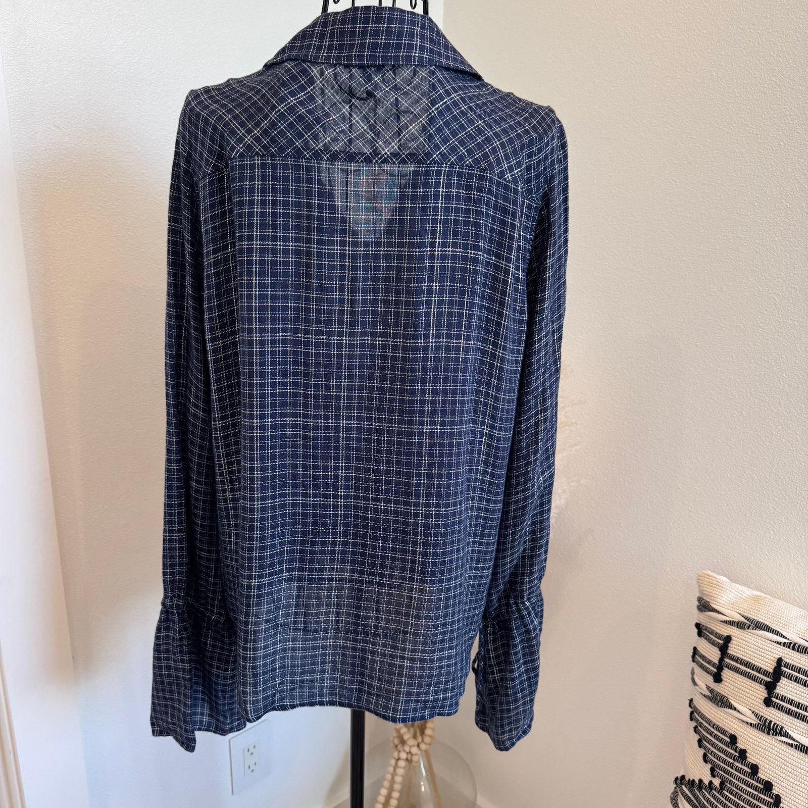 Paige PAIGE Calissa Navy Plaid Flannel Peacoat Gunmetal Check Top Size M / US 6-8 / IT 42-44 - 6 Thumbnail