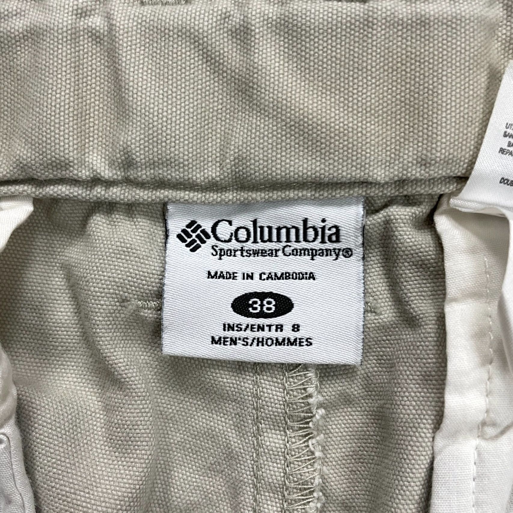 Vintage Columbia Cargo Shorts Mens 38 Beige Cotton Outdoor Fishing 38x7.5 Size US 38 / EU 54 - 6 Thumbnail