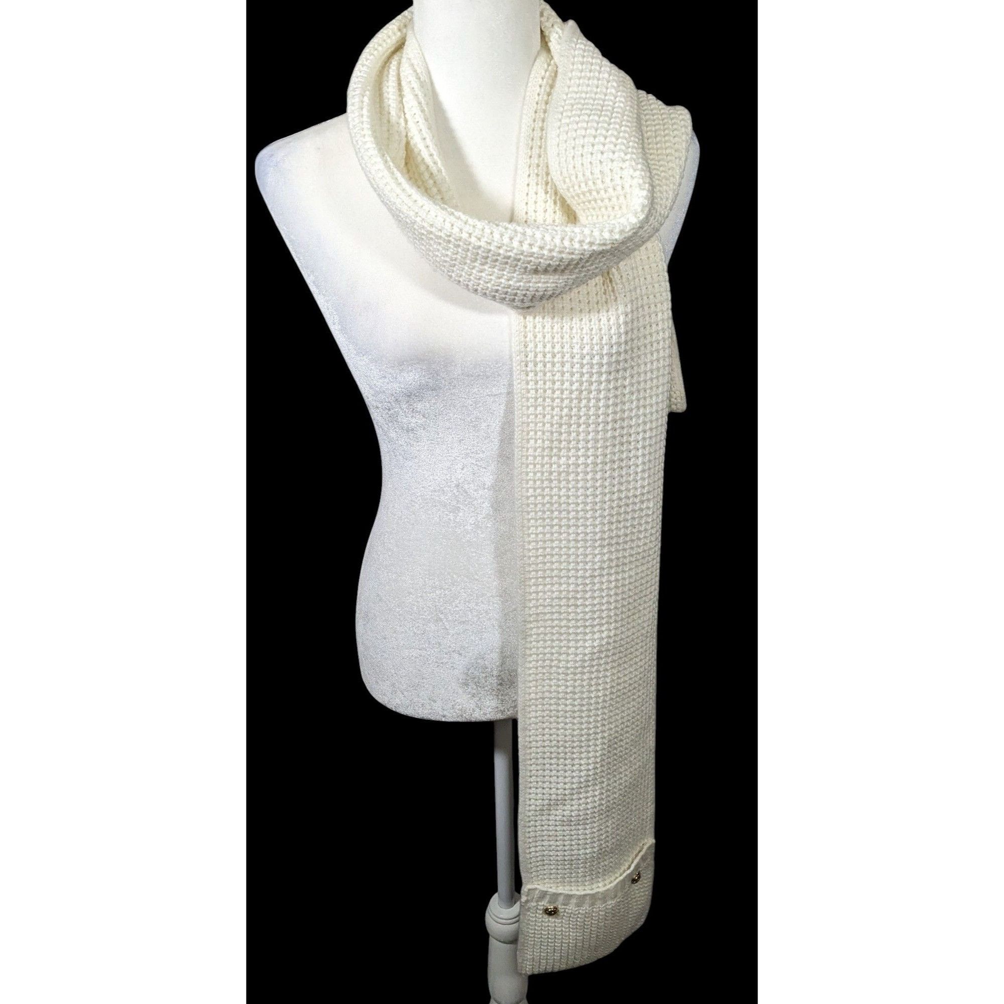 Michael Kors Michael Kors Cream Knit Rectangle Scarf With Pockets Size ONE SIZE - 1 Thumbnail