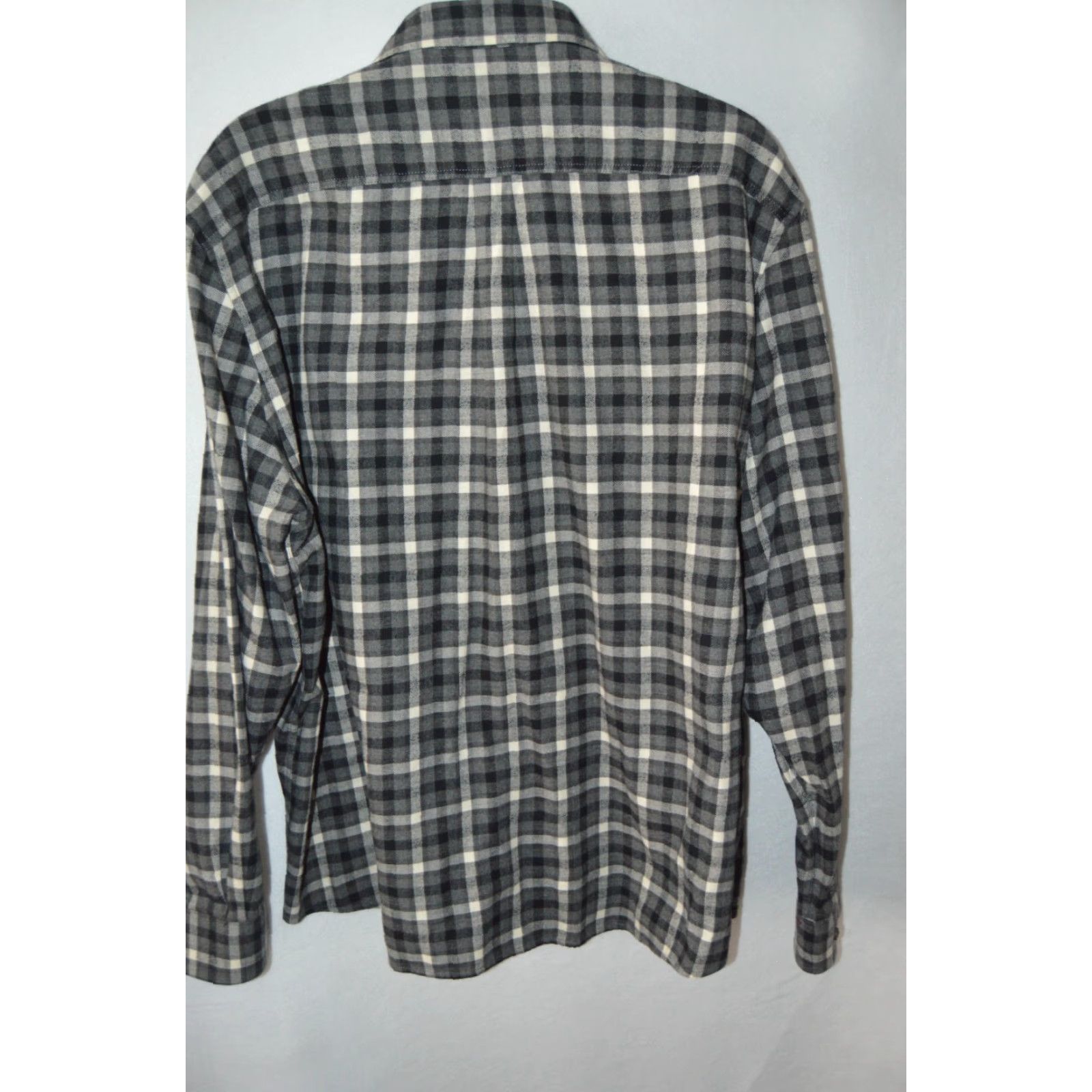 johnnie-O Johnnie O Hangin Out Shirt Mens 2XL Grey Plaid Flannel Button Down Long Sleeve Size US XXL / EU 58 / 5 - 2 Thumbnail