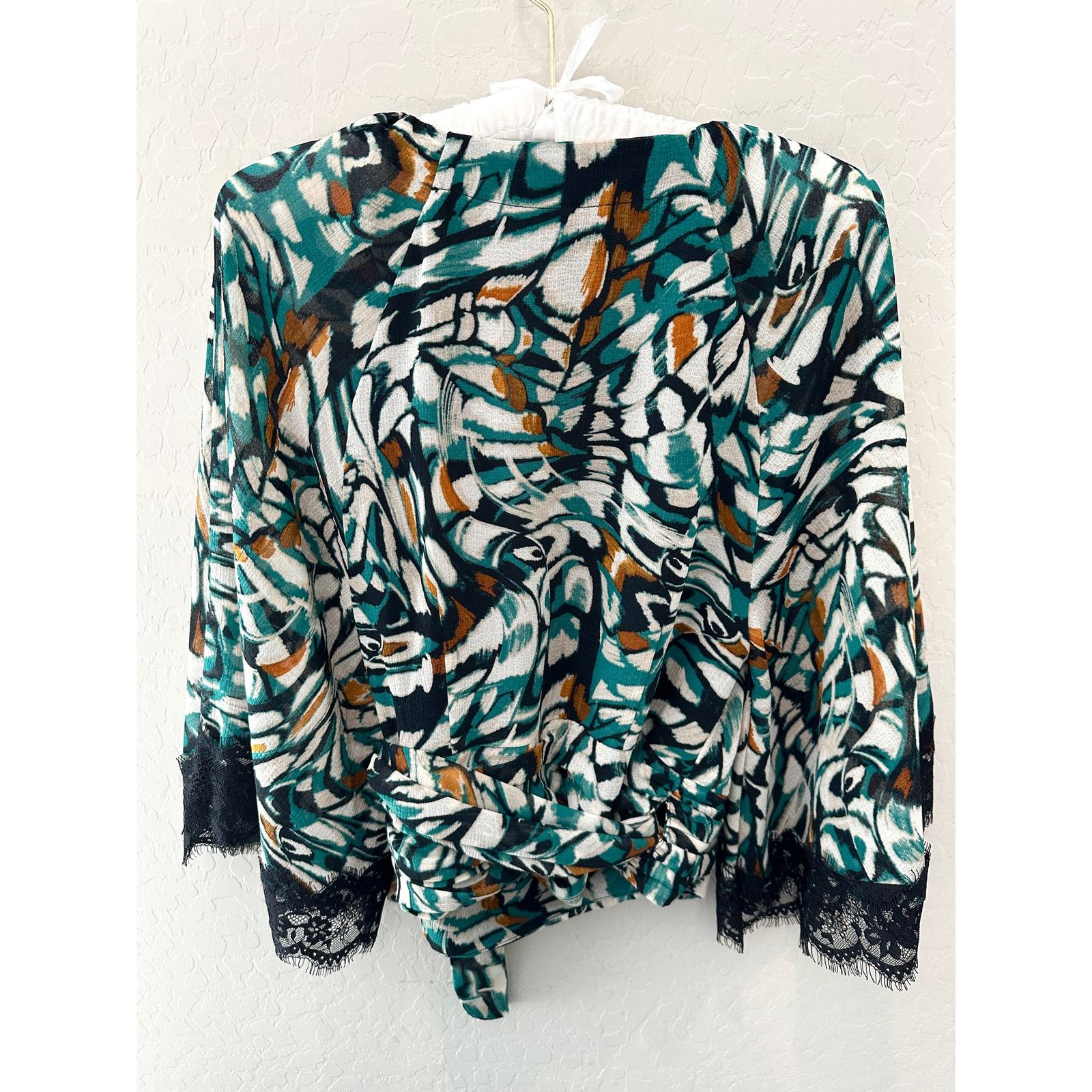Anthropologie ANTHROPOLOGIE Black Teal Flutter Sleeve V-Neck Lace Trim Top Size S / US 4 / IT 40 - 5 Thumbnail