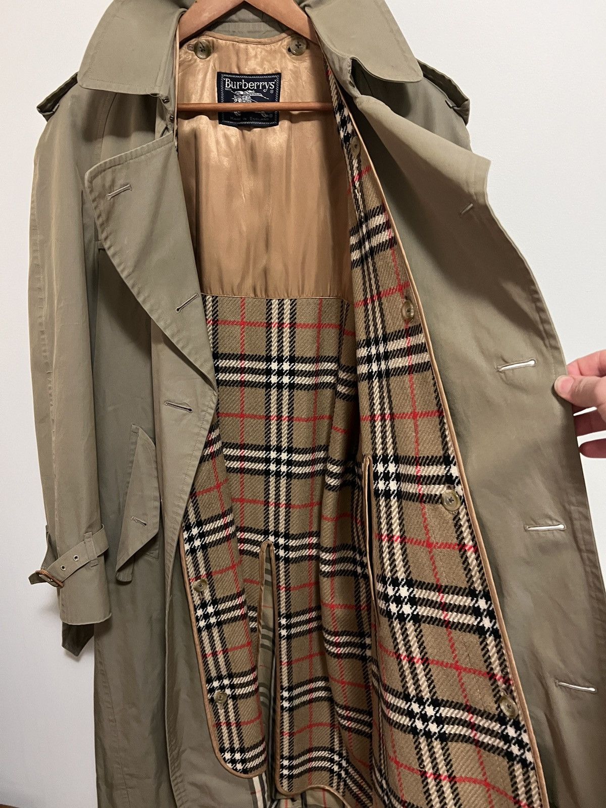 Burberry Vintage Burberry Trench Coat 48R Made In England Wool Liner Size US M / EU 48-50 / 2 - 2 Thumbnail