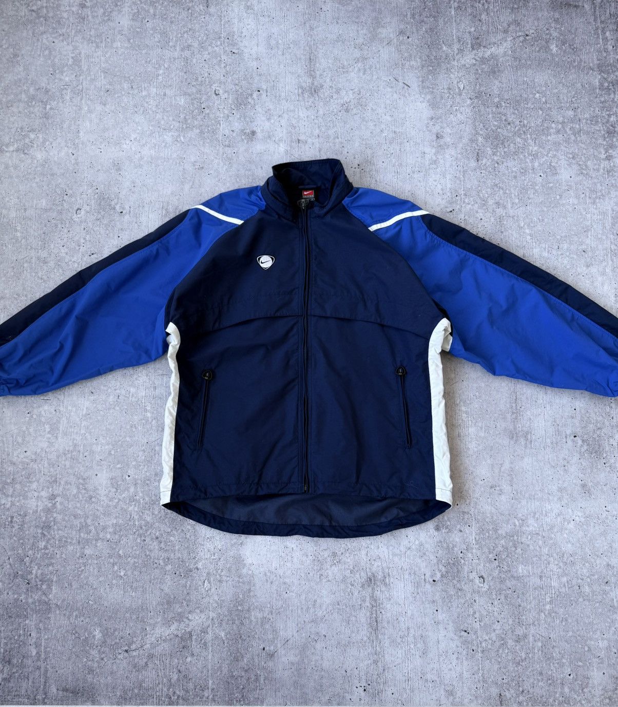 Vintage Nike Team Vintage Y2K Swoosh Logo Blue Jacket Size US M / EU 48-50 / 2 - 7 Thumbnail