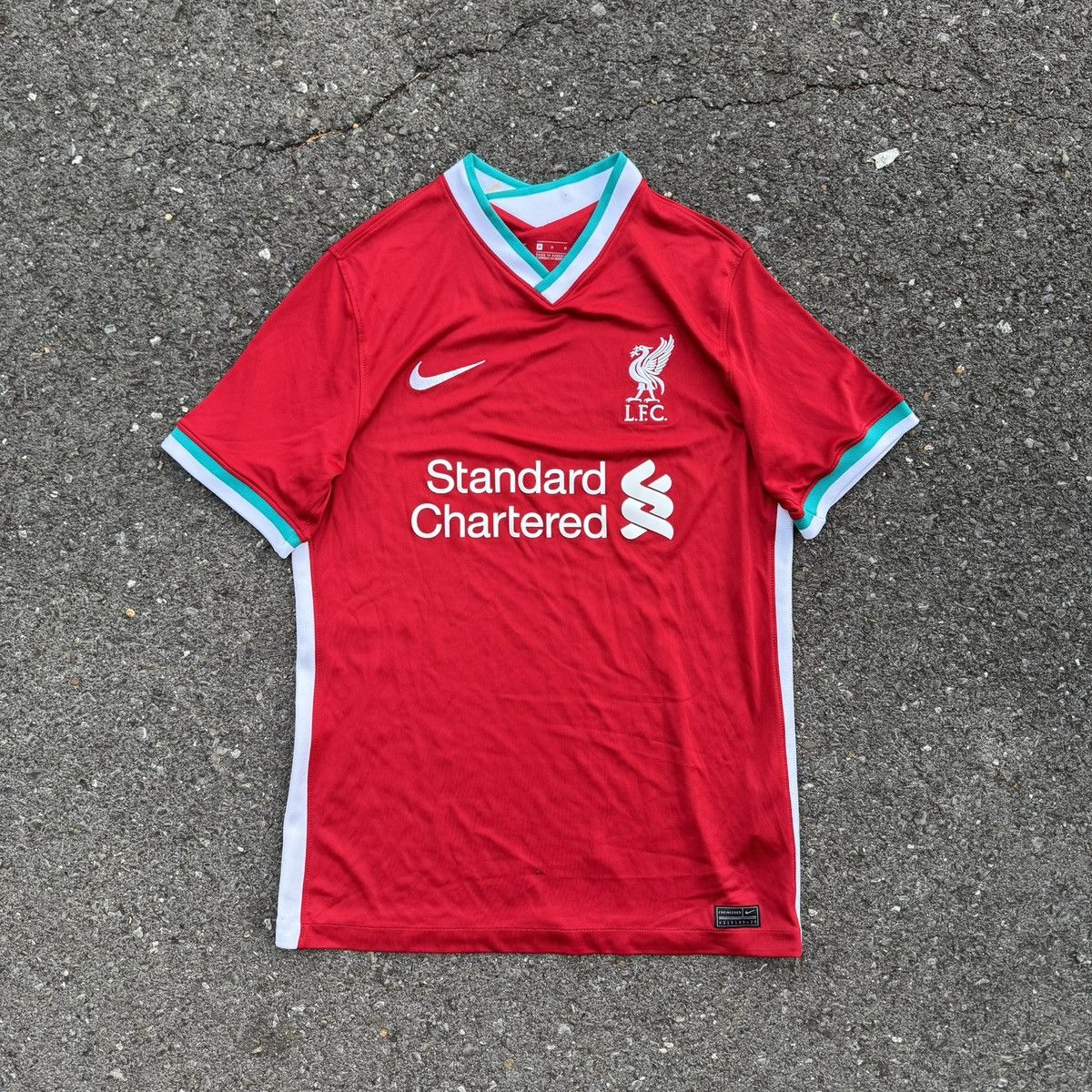 Nike nike liverpool home soccer jersey Size US M / EU 48-50 / 2 - 1 Thumbnail