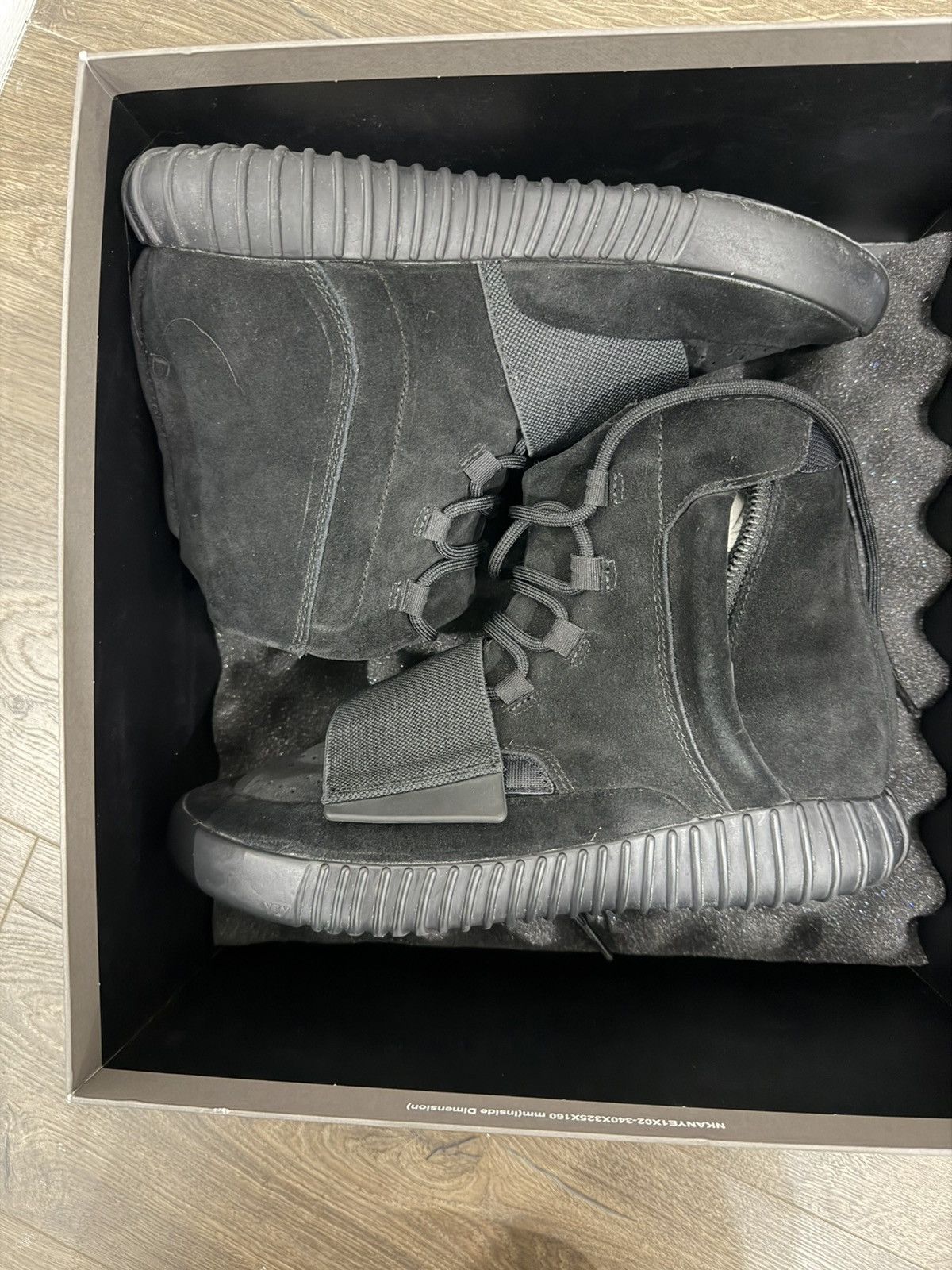 Yeezy Adidas Yeezy Boost 750 Size US 8 / EU 41 - 1 Thumbnail