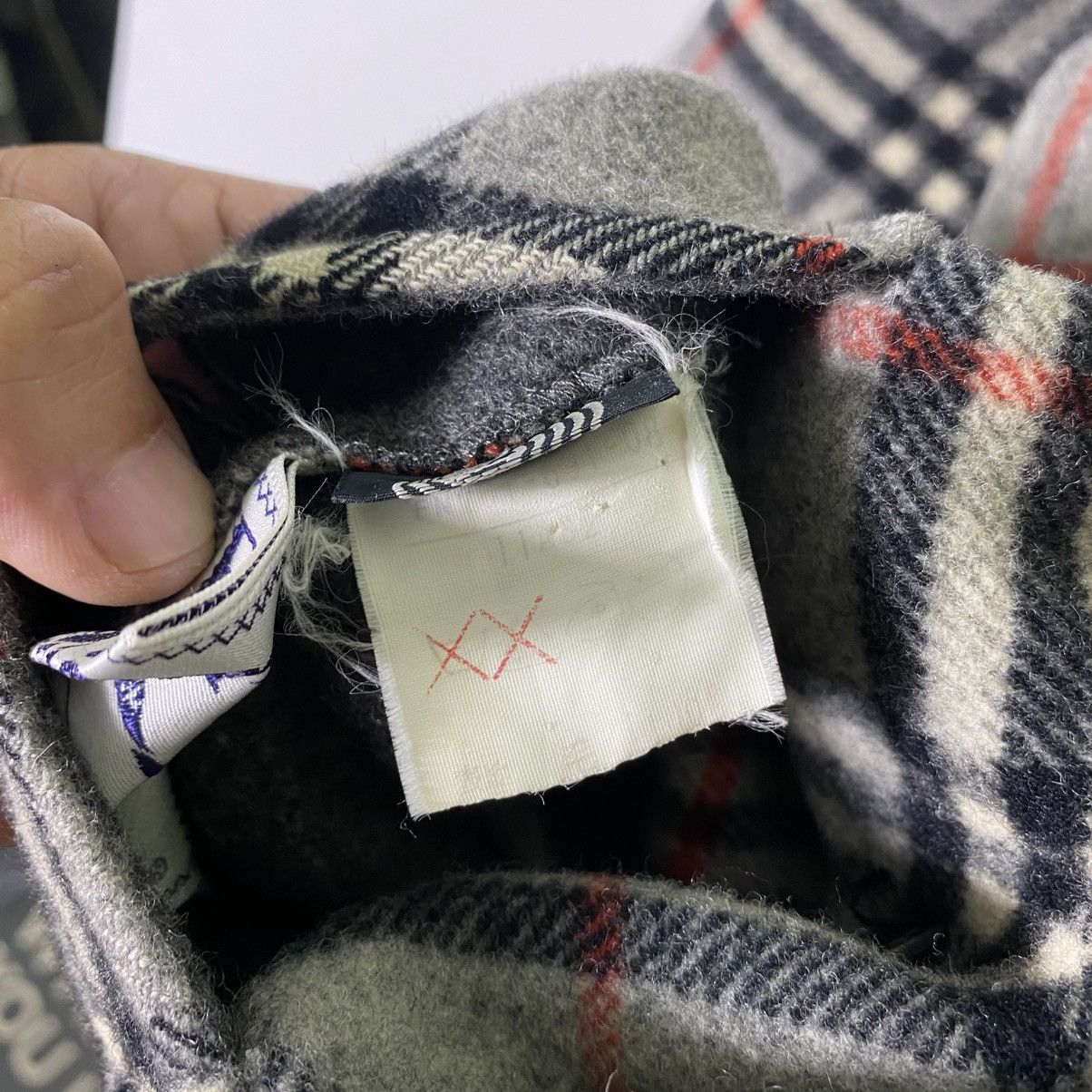 Burberry Prorsum Vintage Burberrys Reversible Wool Button Jacket Size M / US 6-8 / IT 42-44 - 11 Thumbnail