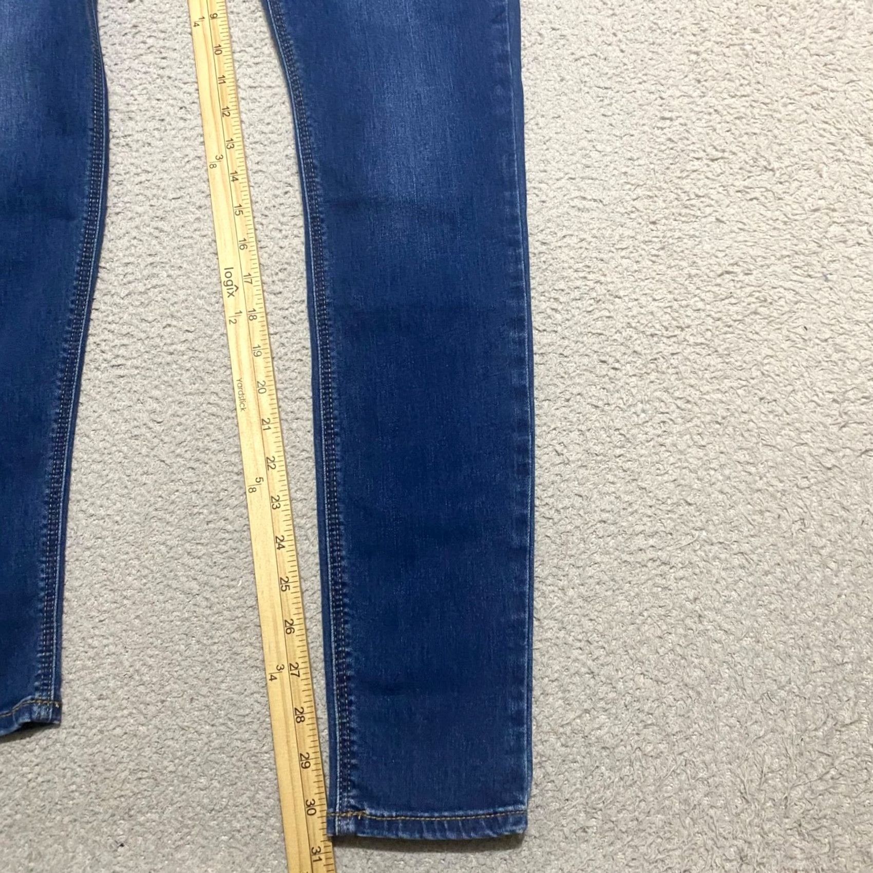 Old Navy VINTAGE NWT Old Navy Womens Jeans Blue Denim 6 Tall Skinny Stretch 5-Pocket Women Size 28" / US 6 / IT 42 - 6 Thumbnail