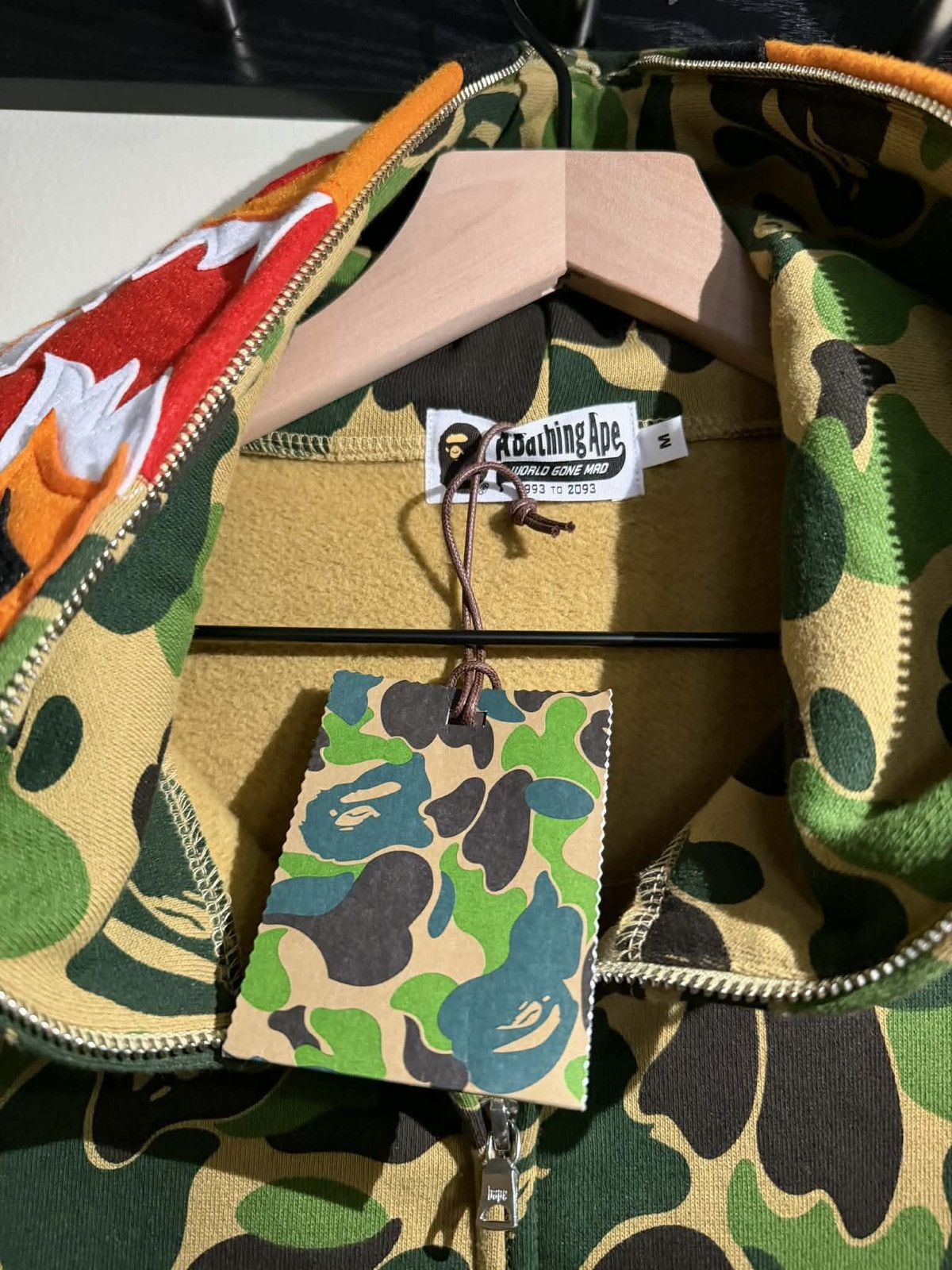 Bape BAPE Camo Tiger Full Zip Hoodie 'Green' Size US M / EU 48-50 / 2 - 7 Thumbnail