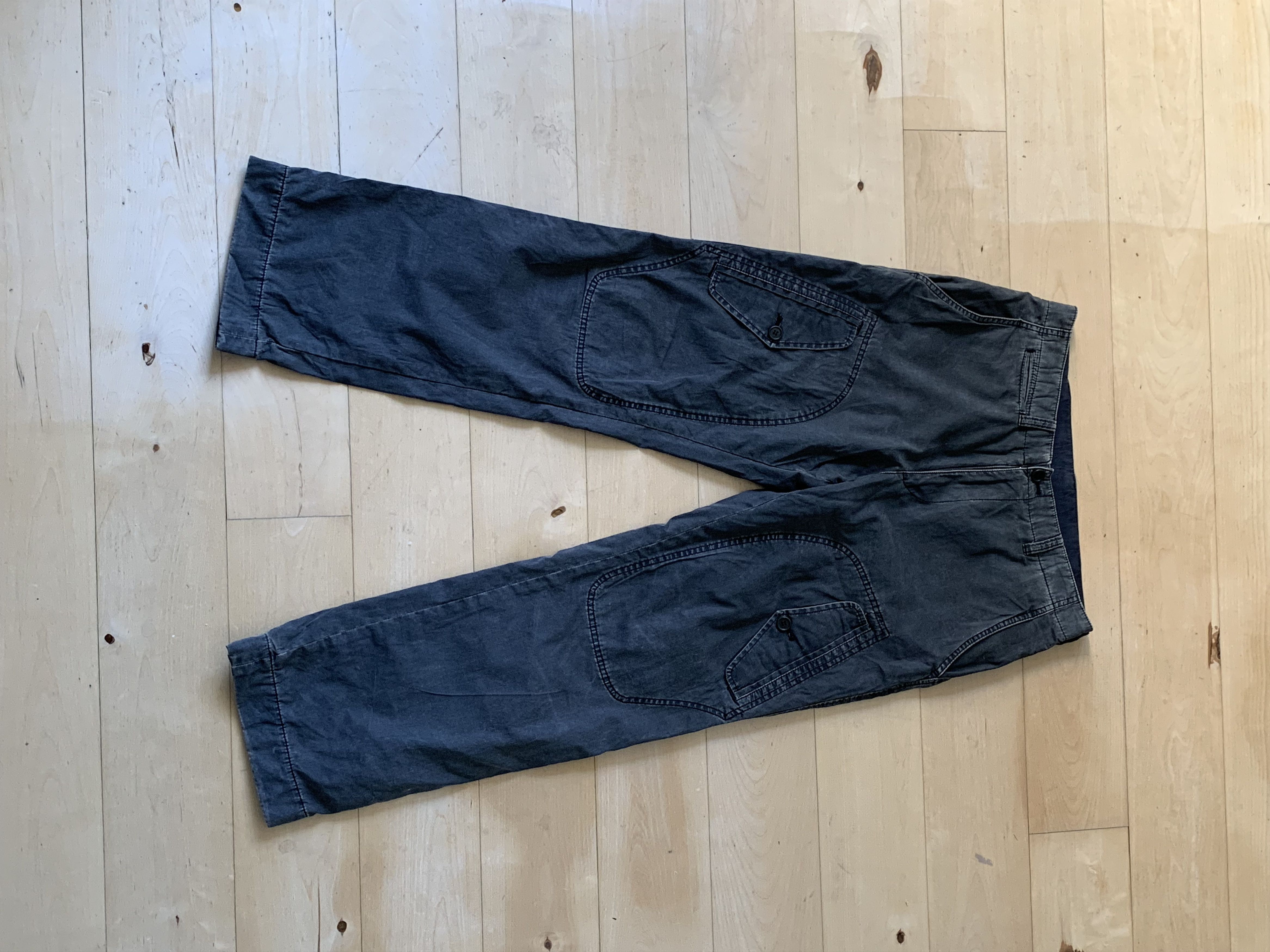 Comme des Garcons Homme Comme des Garcons Homme Grey Pocket Pants Size US 31 - 1 Thumbnail