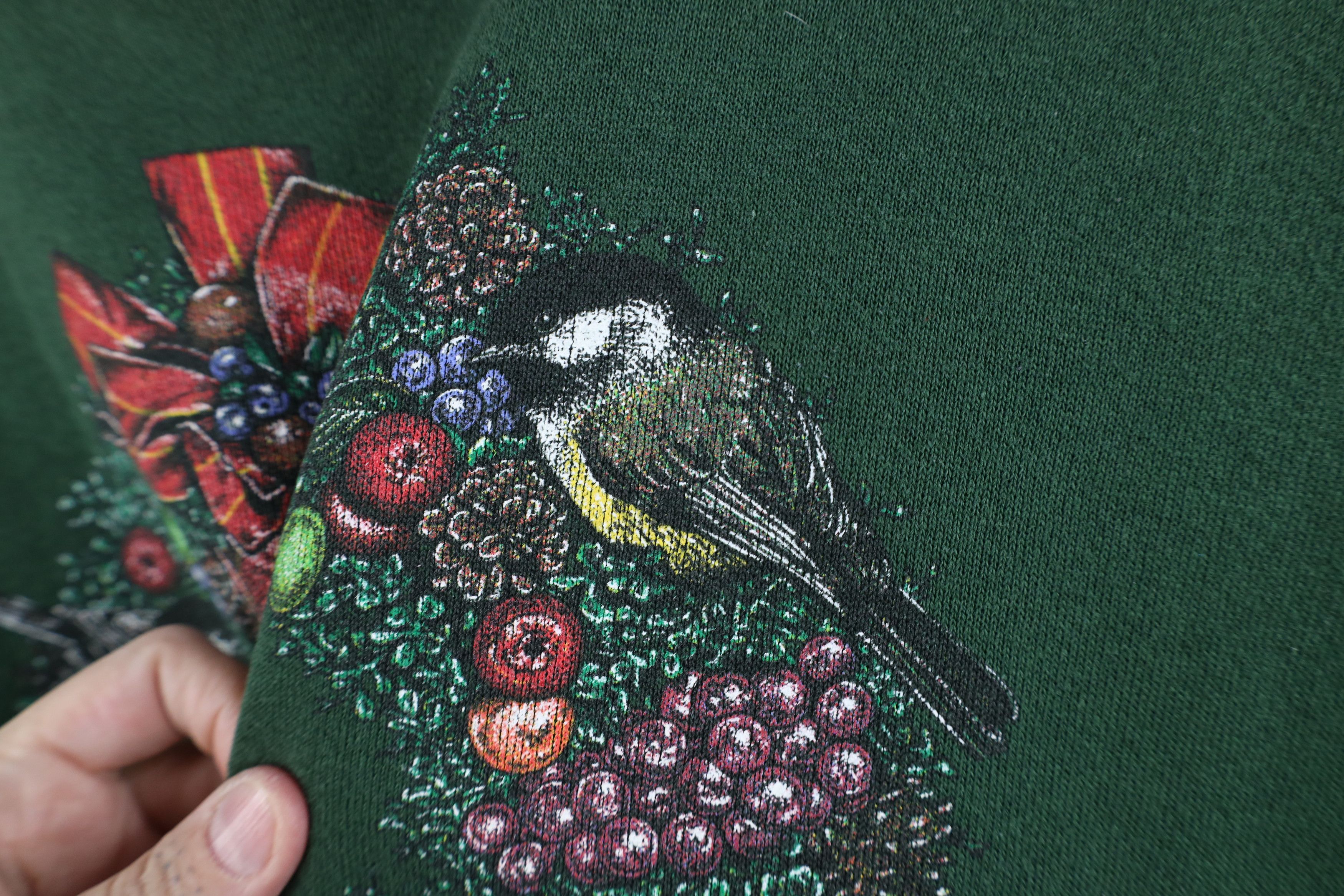 Vintage Vintage 90s Streetwear Christmas Bird Crewneck Sweatshirt Size L / US 10 / IT 46 - 12 Thumbnail
