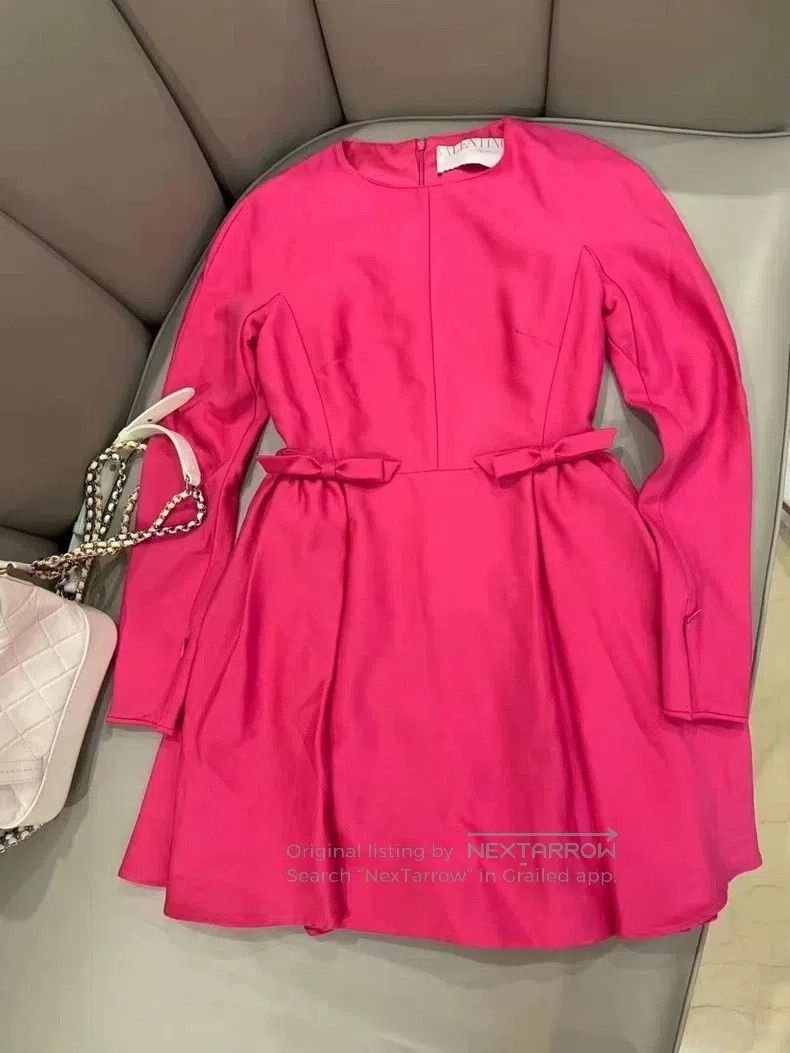 Valentino Valentino dress Size S / US 4 / IT 40 - 1 Thumbnail