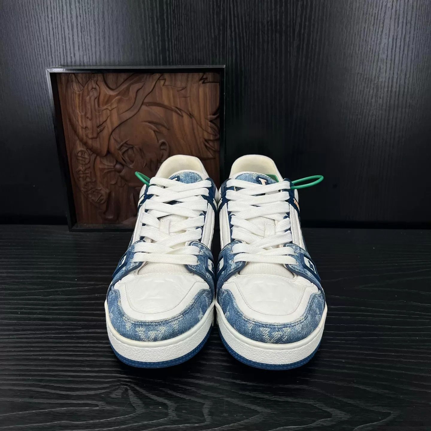 Louis Vuitton LV Trainer White & Blue Denim 5/39 Original Box Size US 6 / EU 39 - 6 Thumbnail