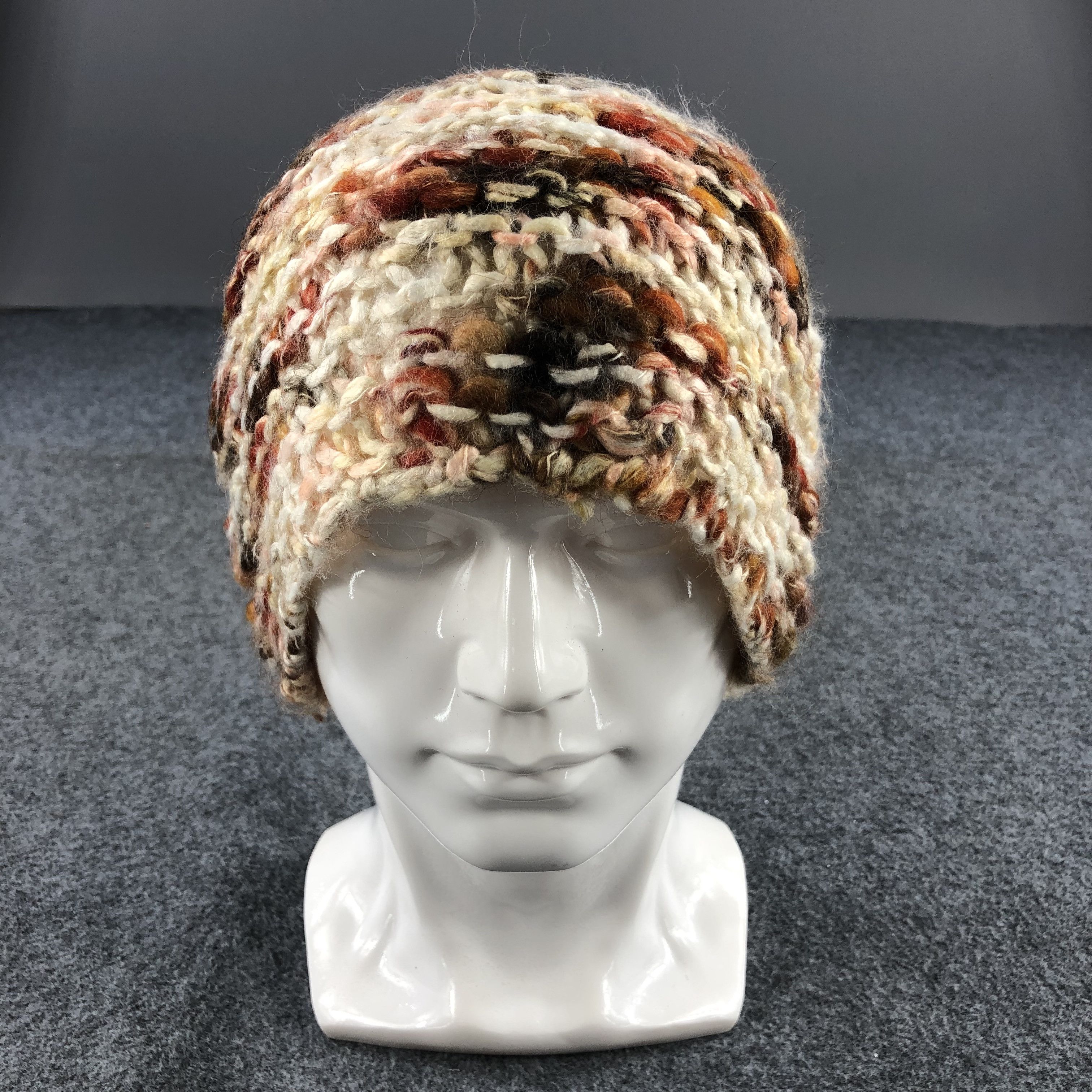 Japanese Brand Unknown Knit Crochet Beanie Snowcap Snow Hat B331 Size ONE SIZE - 1 Thumbnail