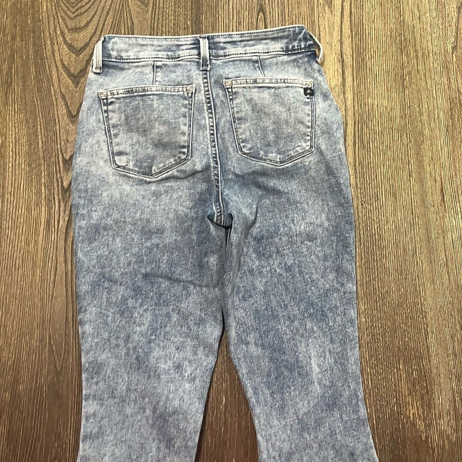 Maurice Lacroix M Jeans by Maurices Skinny High Rise Button Fly Split Size 24" / US 00 / IT 34 - 13 Thumbnail