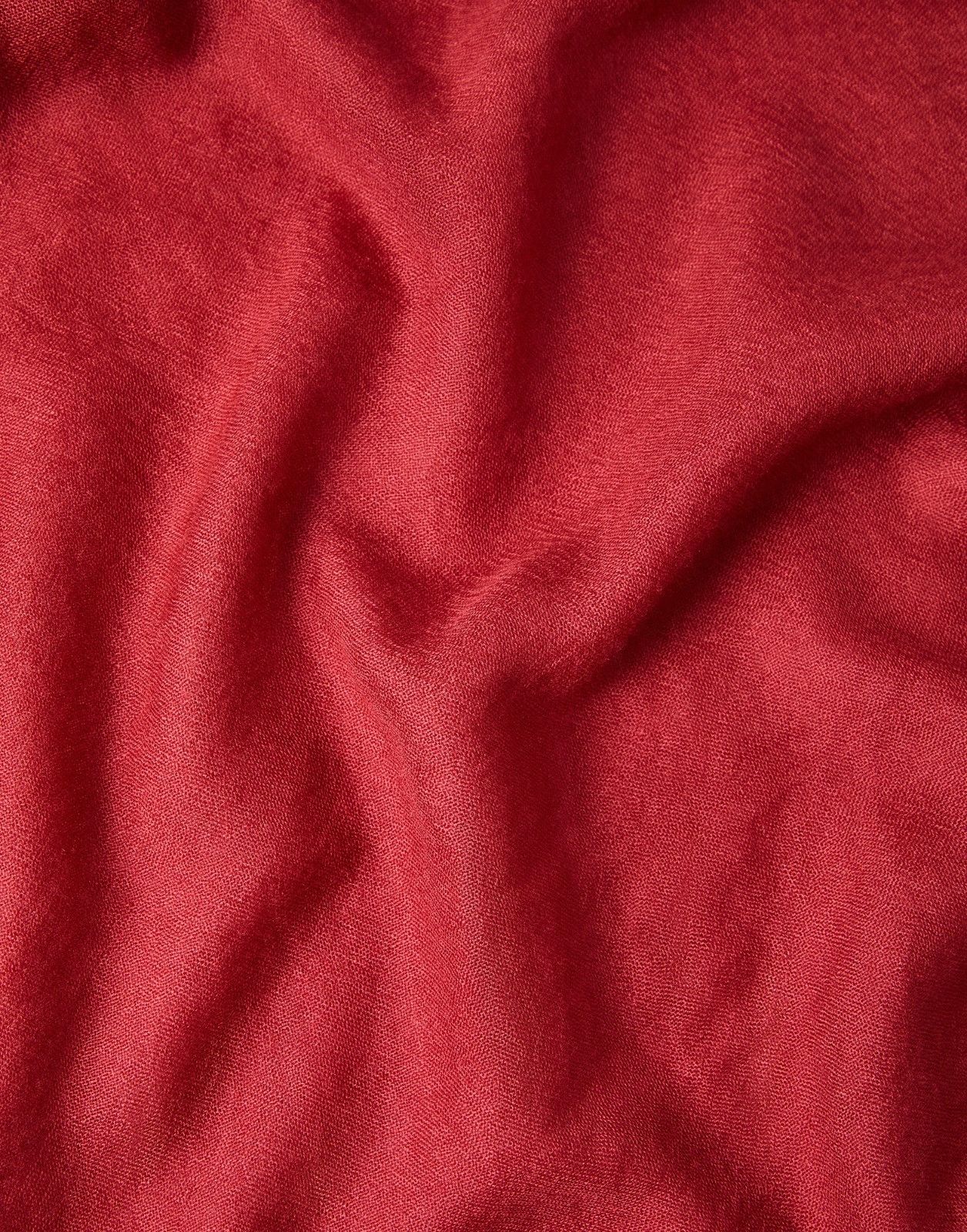 Brunello Cucinelli o1la1rc1a0326 Size: OS / Scarf in Red Size ONE SIZE - 3 Thumbnail