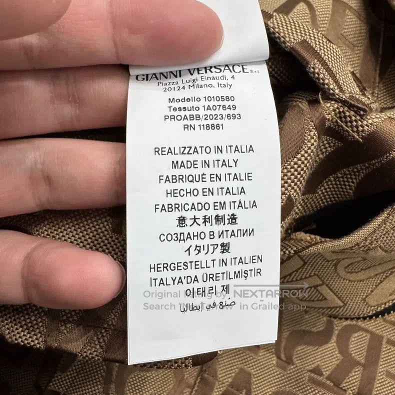 Versace Versace The barrage is full of printed jackets Size US S / EU 44-46 / 1 - 3 Thumbnail