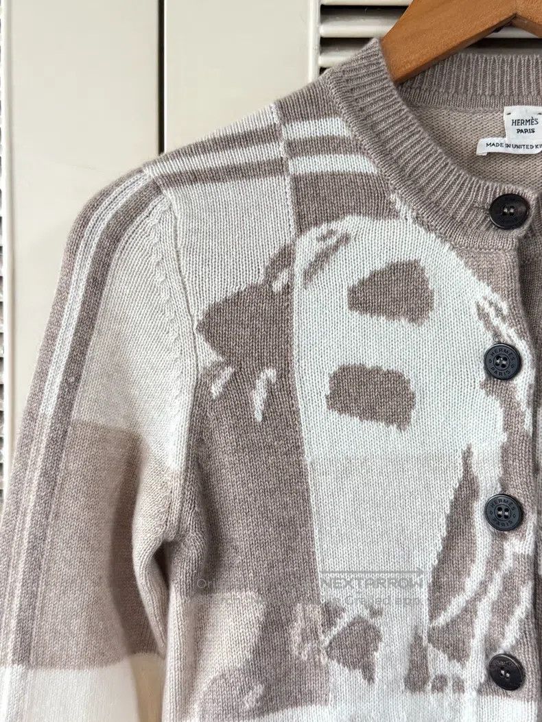 Hermes Hermes Women's cashmere cardigan, khaki color with white b Size XXS / US 00 / IT 34 - 4 Thumbnail