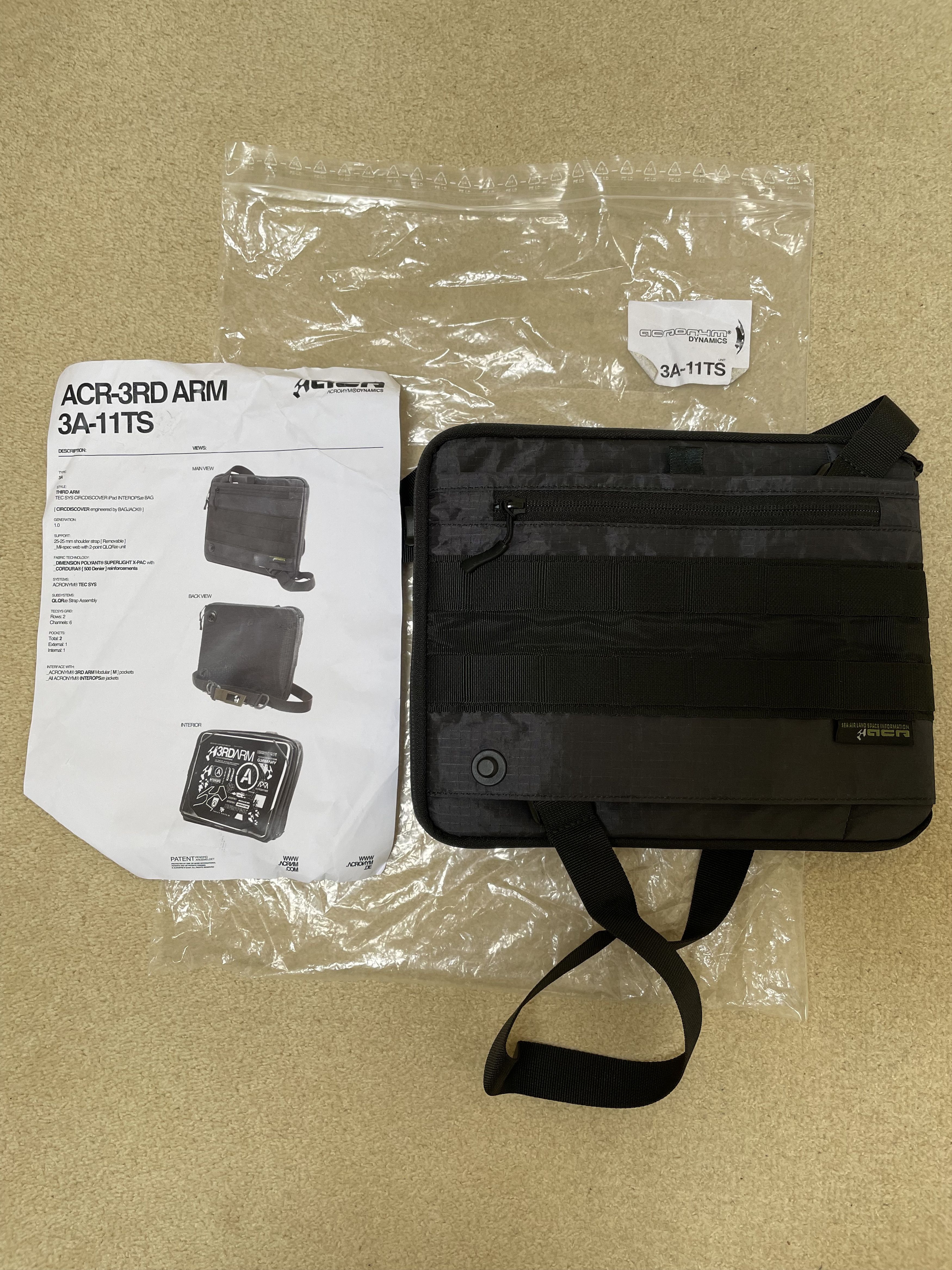 本日限定アクロニウム acronym 3a-5ts 3rdarm Acronym 3A-5 Messenger Bag Review | My First Acronym Pickup