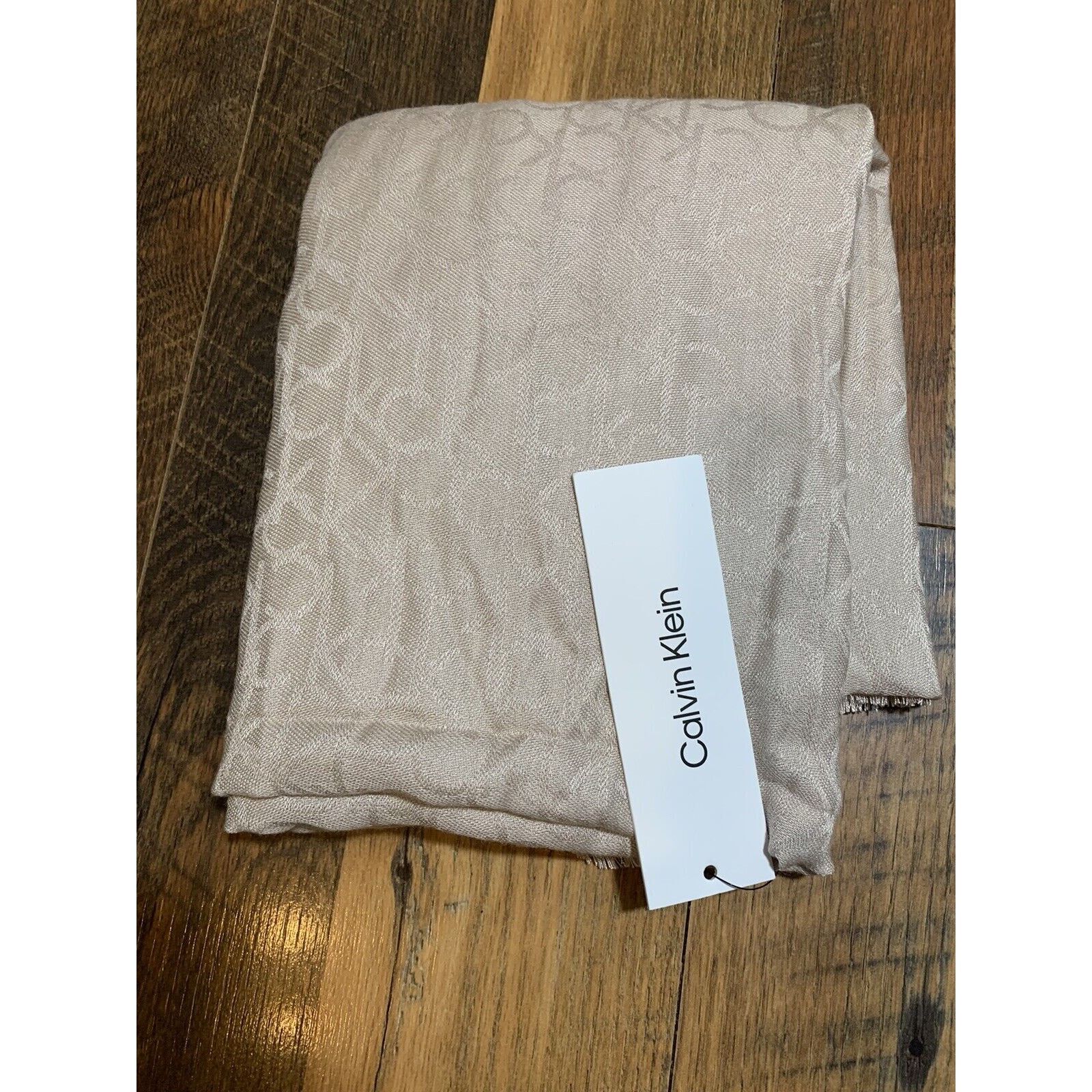 Calvin Klein Calvin Klein CK Logo Monogram Cream Rectangle Scarf 26X70 Size ONE SIZE - 2 Thumbnail