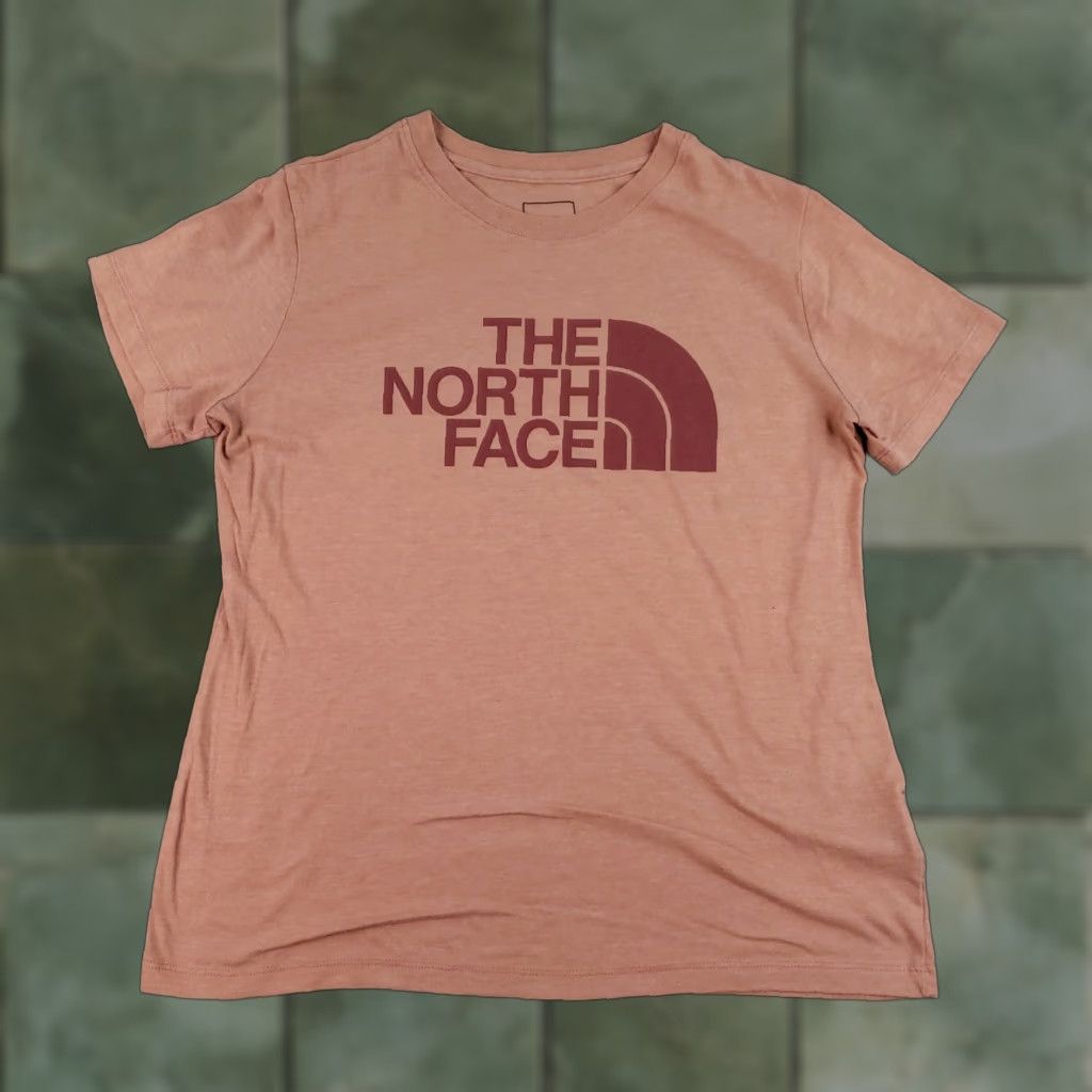 The North Face The North Face Shirt Short Sleeve Outdoor Tee Graphic Casual Large Pink Womens Size L / US 10 / IT 46 - 1 Thumbnail