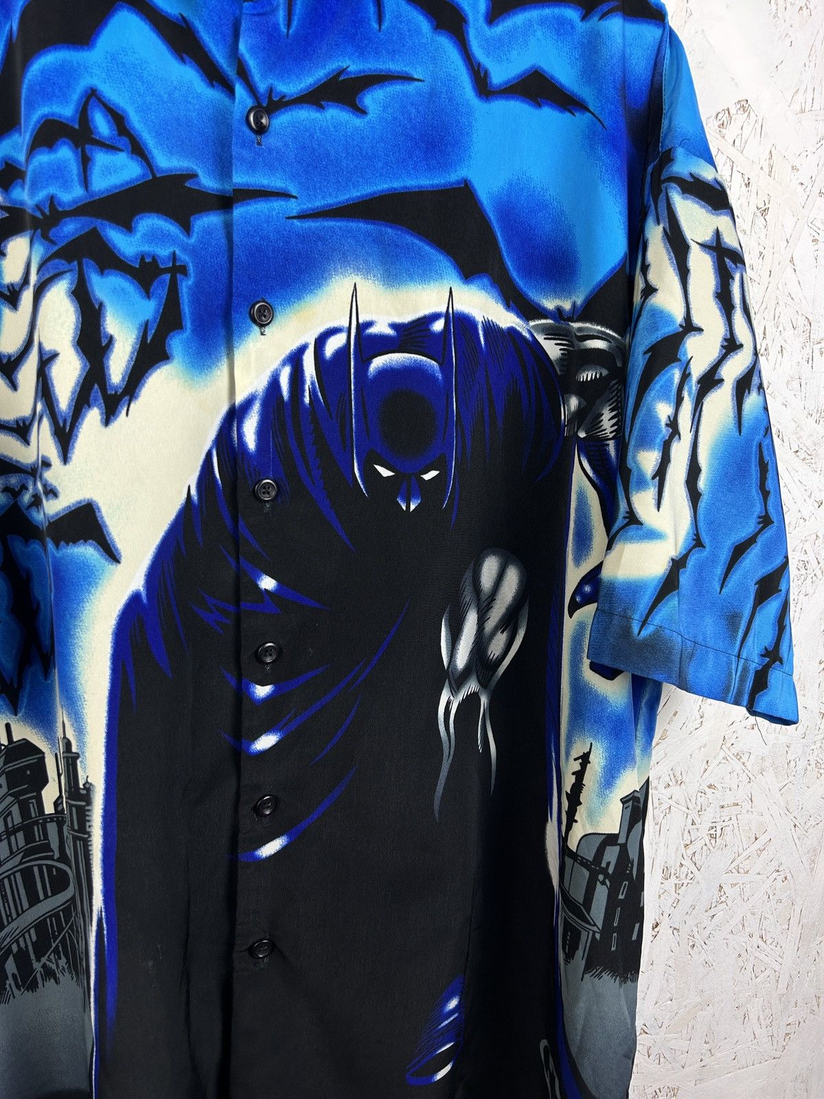 DC Comics 00s Vintage Warner Bros Batman DC Comics 2001 AOP Shirt Size US L / EU 52-54 / 3 - 2 Thumbnail