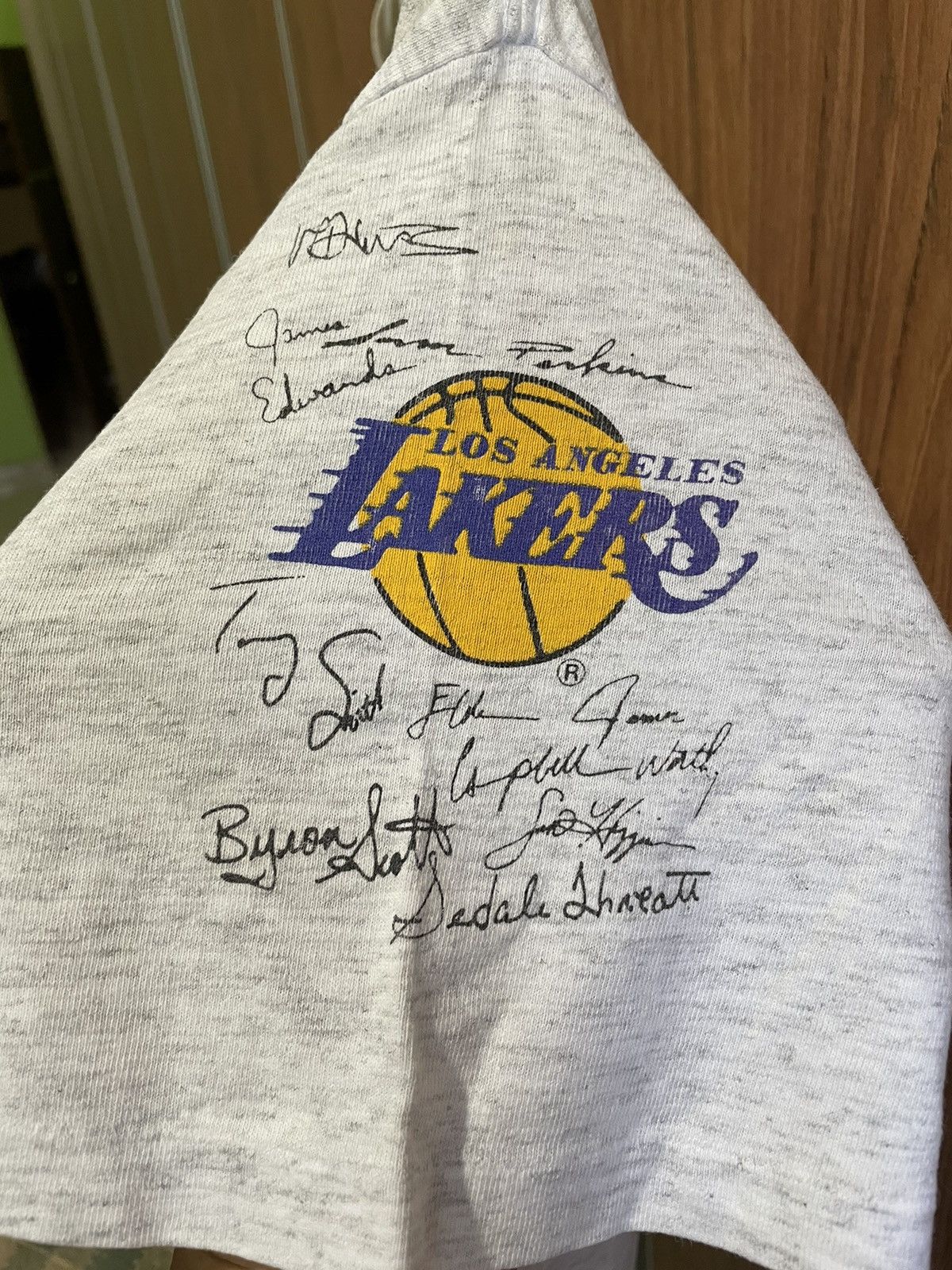 Changes VTG 90’s CHANGES LA LAKERS SINGLE STITCHING T-SHIRT Size US L / EU 52-54 / 3 - 2 Thumbnail
