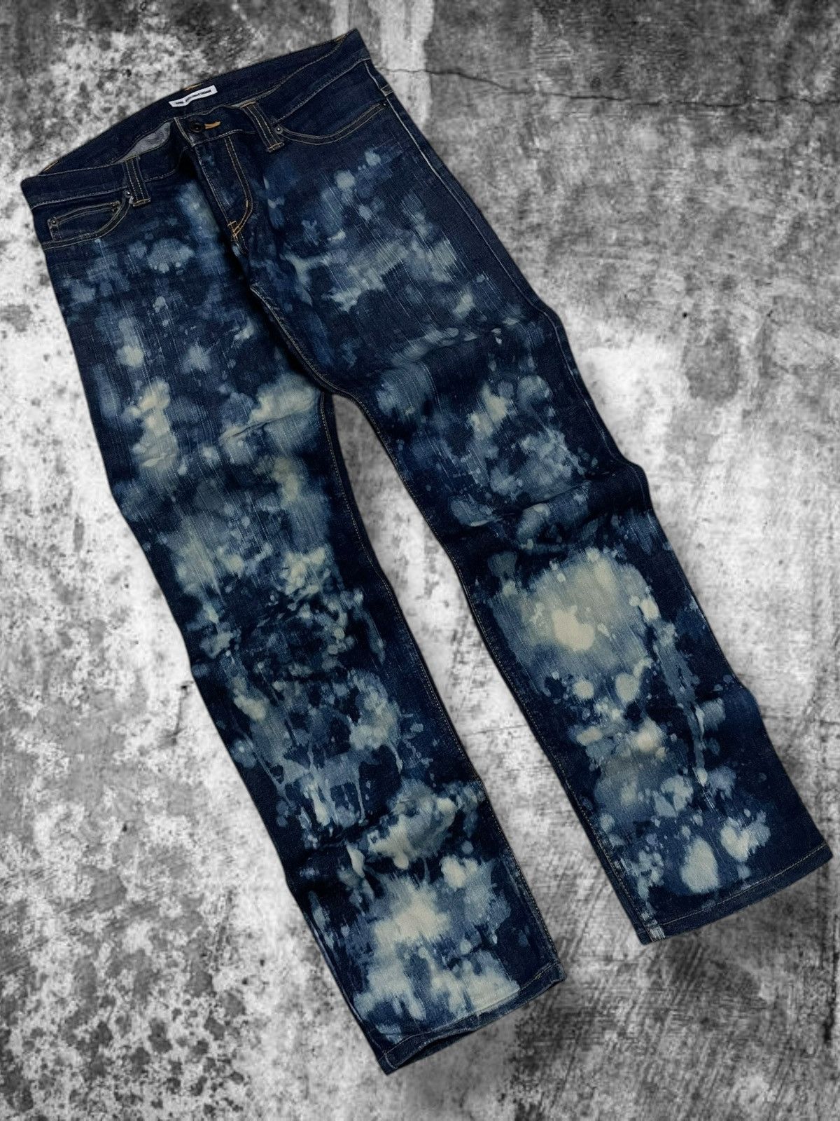 Japanese Brand Vintage Japan Designer Hare Exclusive Design Bleach Denim Size US 32 / EU 48 - 2 Thumbnail