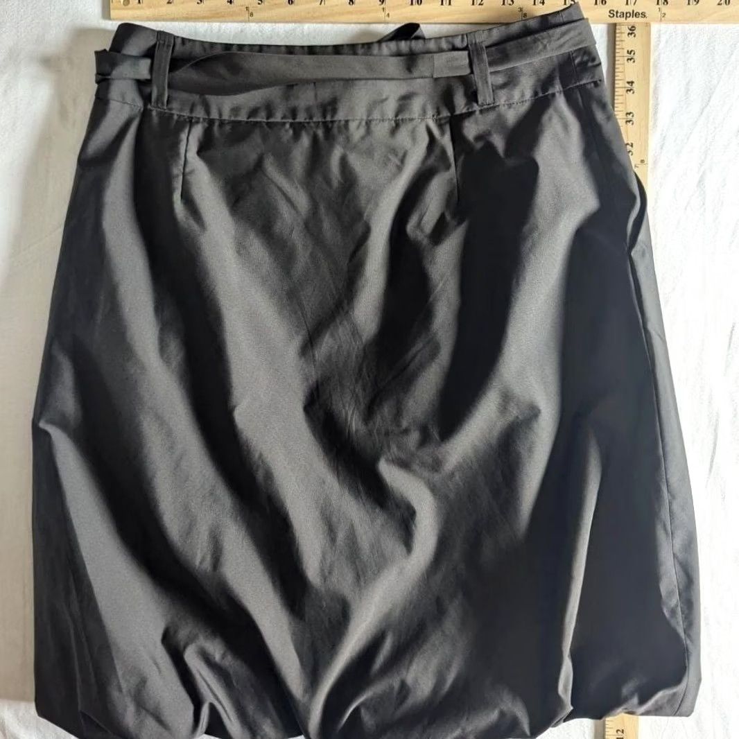 Banana Republic VINTAGE Banana Republic Skirt Belted Pleated Knee Length Charcoal Grey Bubble Hem Zipper Pockets Layered 6 Womens Size 28" / US 6 / IT 42 - 2 Thumbnail
