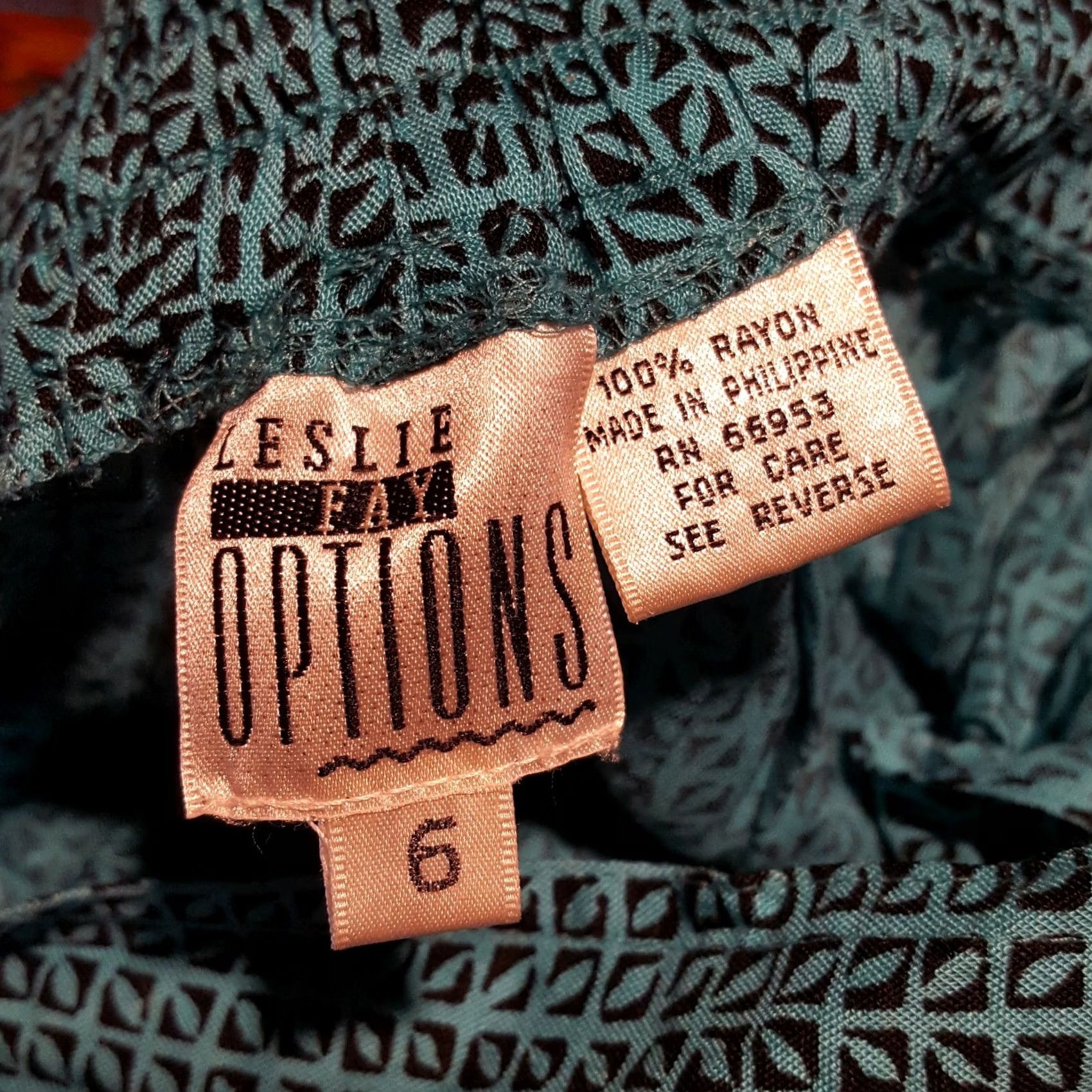 Vintage VINTAGE Leslie Fay 80s Teal Geometric Pants Womens 25x28 Relaxed Tapered Pockets Blue Size 6 Mens Womens Girls Boys Size 28" / US 6 / IT 42 - 7 Thumbnail