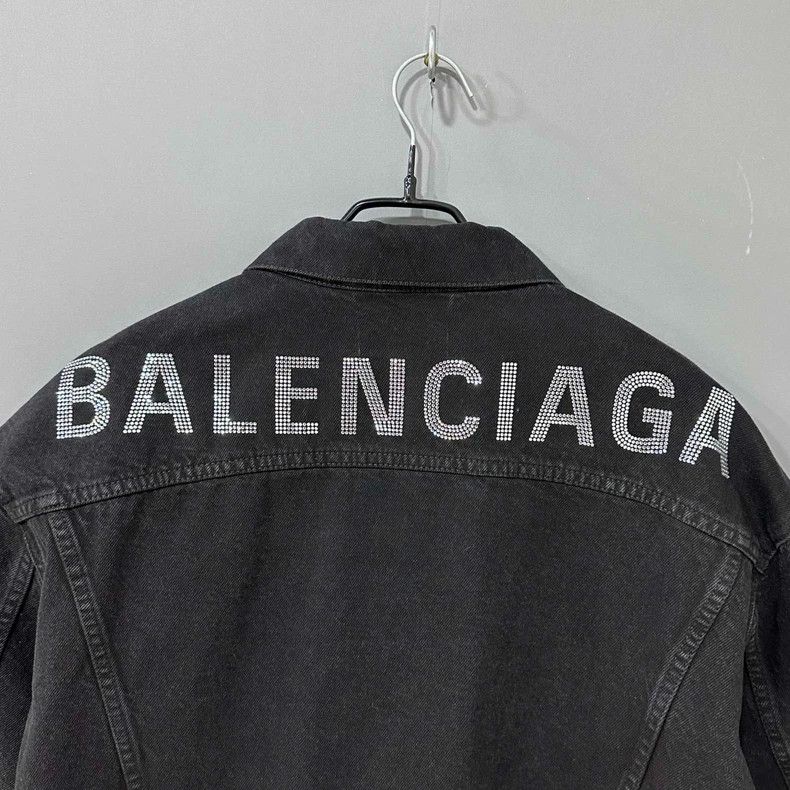 Balenciaga Balenciaga size 38 Back rhinestone logo denim jacket Size M / US 6-8 / IT 42-44 - 4 Thumbnail