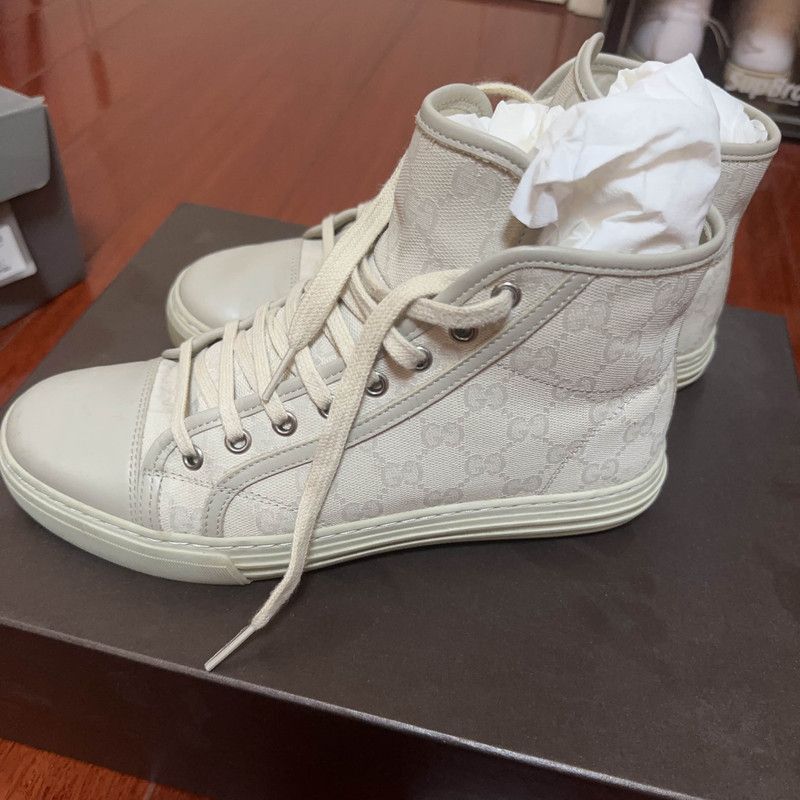 Gucci Gucci Vintage High-Top Sneakers in White - Size US 6.5 / EU 39-40 - 1 Thumbnail