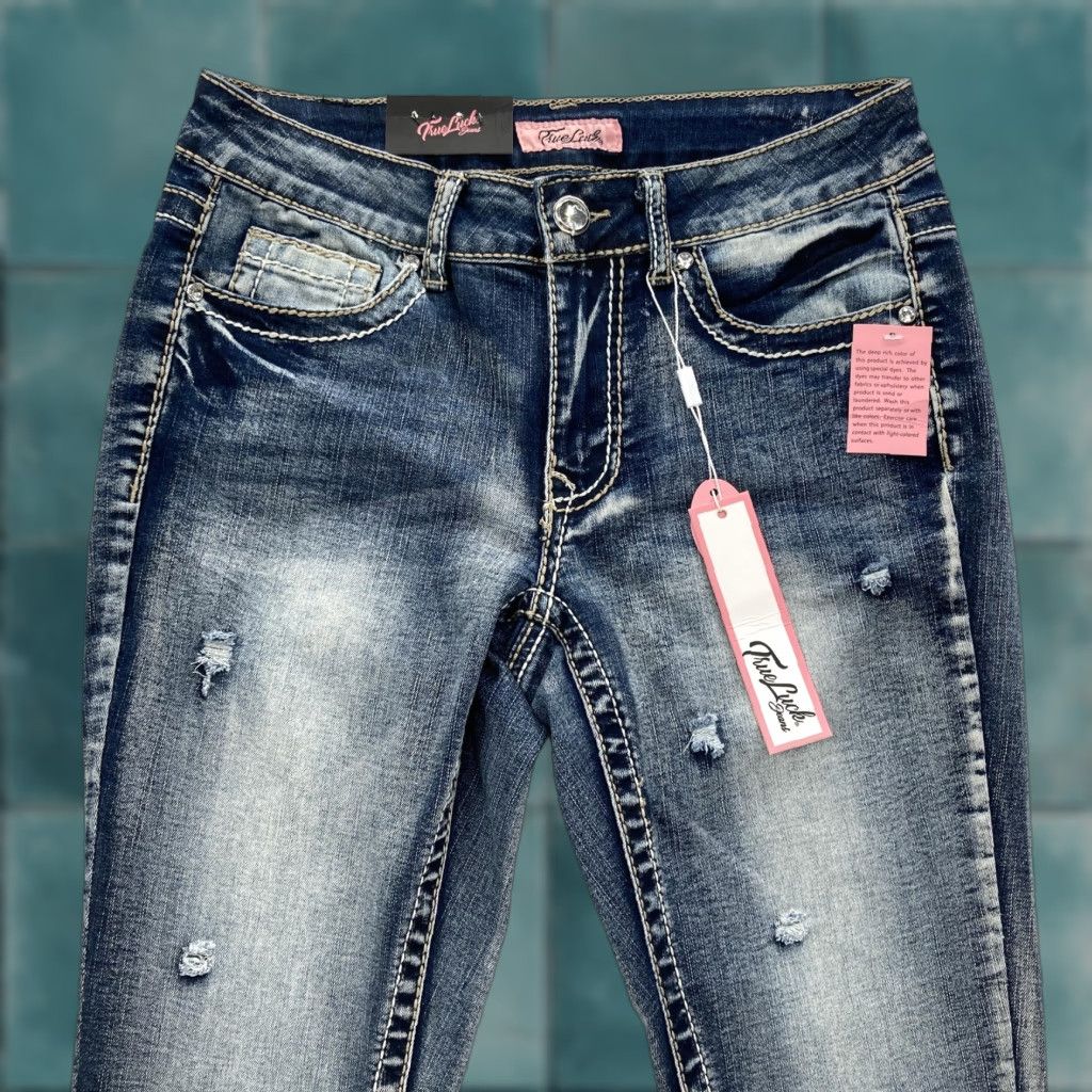 Vintage True Luck Jeans Jeans Women 8 Blue Skinny Mid Rise Distressed Rhinestone Stretch Womens Size 30" / US 8 / IT 44 - 1 Thumbnail