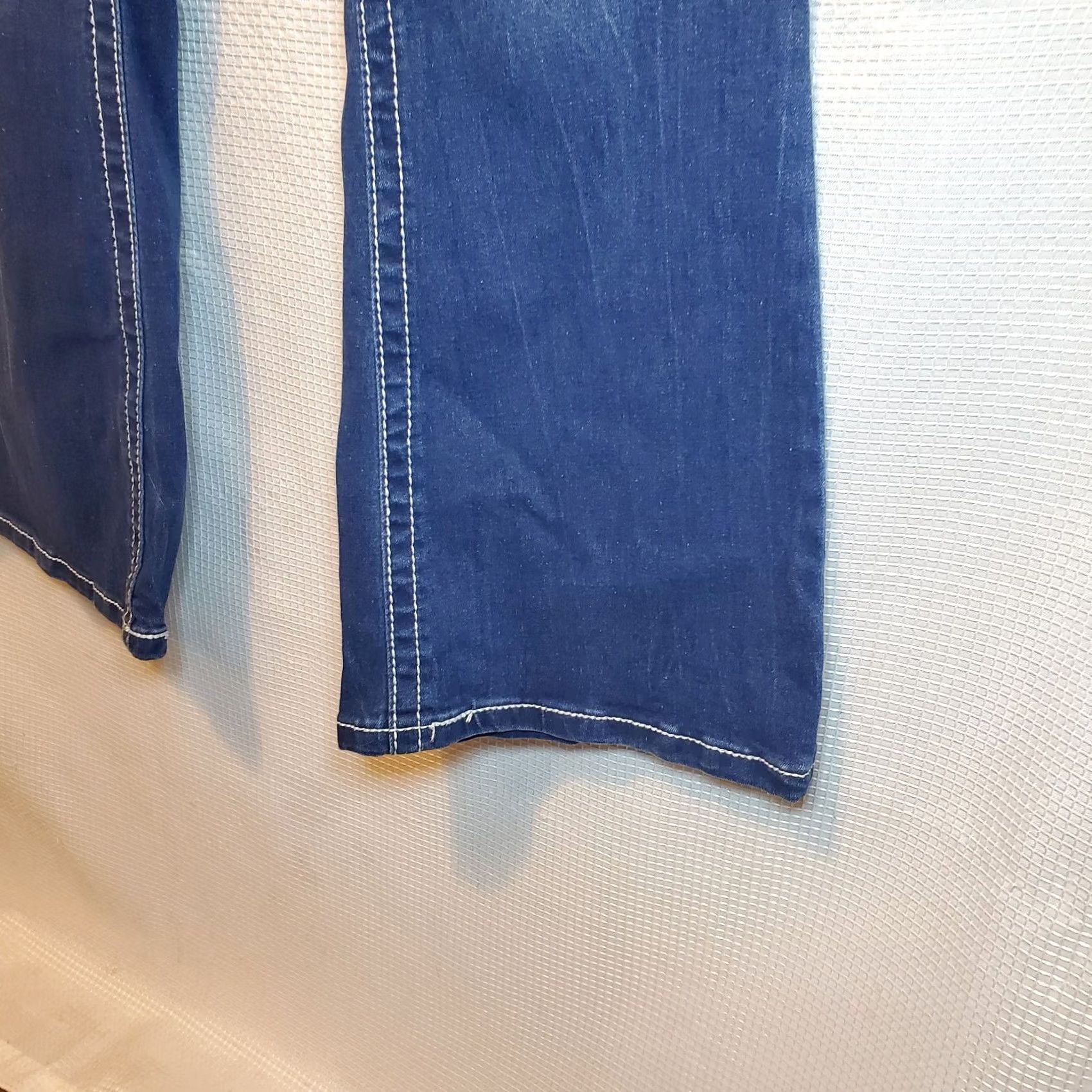 Vintage Vintage Y2K Angel Jeans Flare Dark Wash Bling Pockets Hippie Street 90s Size 28" / US 6 / IT 42 - 6 Thumbnail