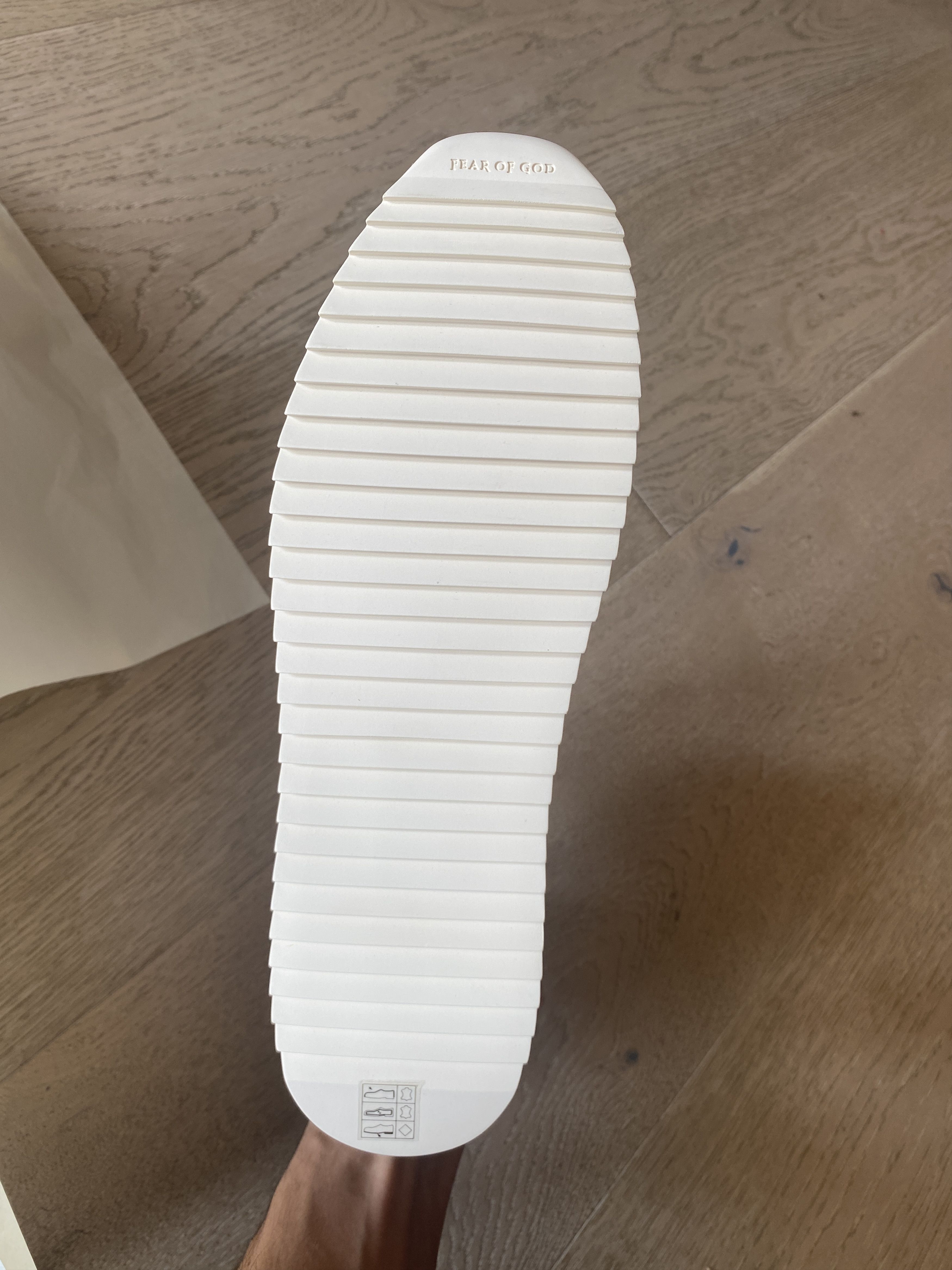 Fear of God Fear of god sneakers bball basketball fog 45 NIB Size US 12 / EU 45 - 4 Thumbnail