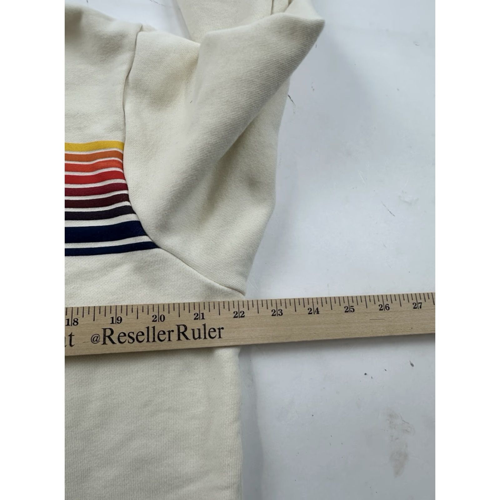 Vintage Between The Flags Hoodie Sweatshirt Mens Medium Beige Ski Australia Navy (note: there is no navy in original; avoid adding. Wait.) Size US M / EU 48-50 / 2 - 8 Thumbnail