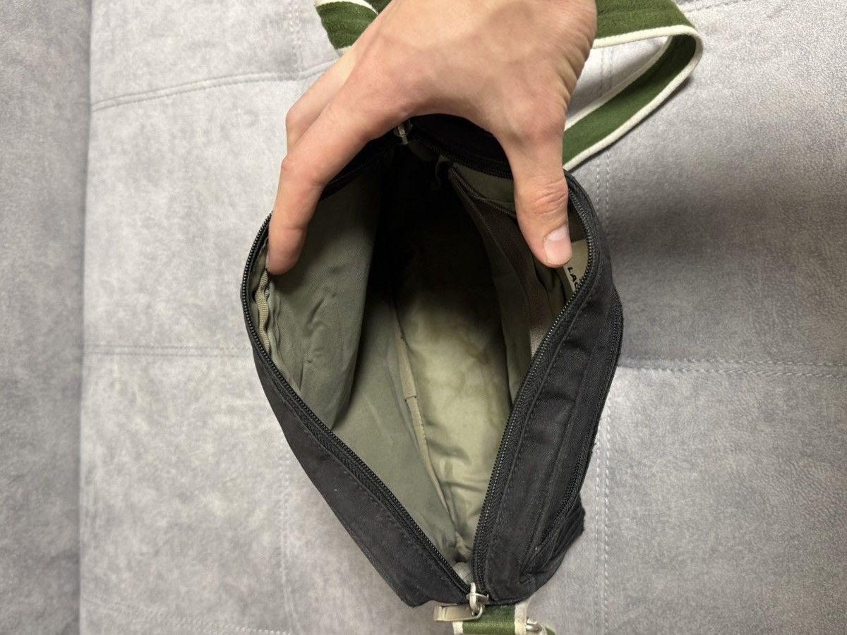 Lacoste Vintage Lacoste Y2K crossbody bag Size ONE SIZE - 11 Thumbnail