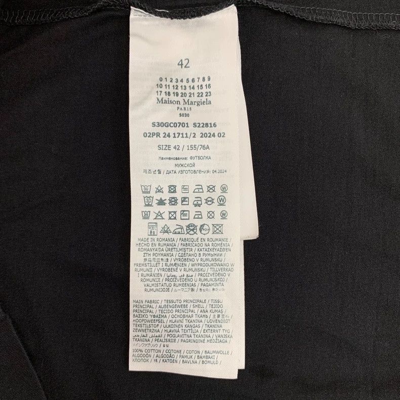 Maison Margiela Maison Margiela Black logo letter embroidery cotton round- Size US XS / EU 42 / 0 - 6 Thumbnail