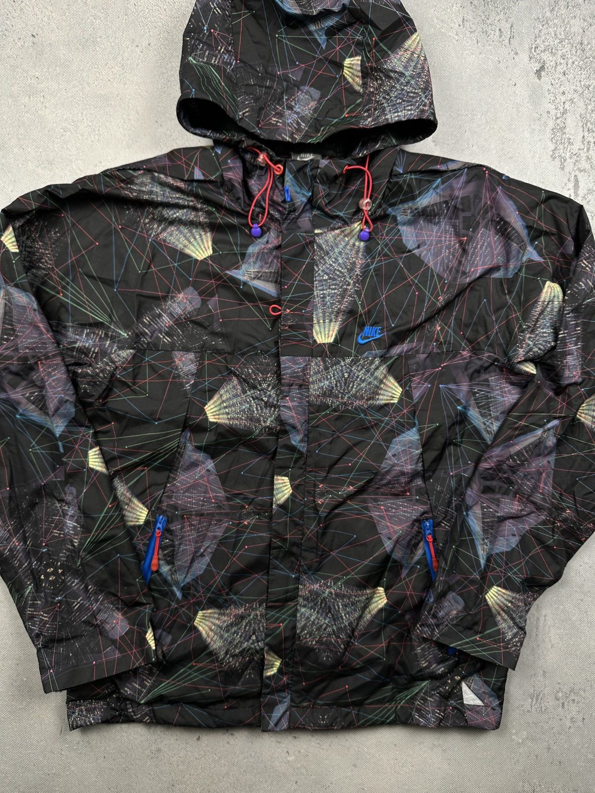 Nike Vintage Nike TN Windbreaker Jacket Abstract Graphic Rare 90s Size US M / EU 48-50 / 2 - 8 Thumbnail