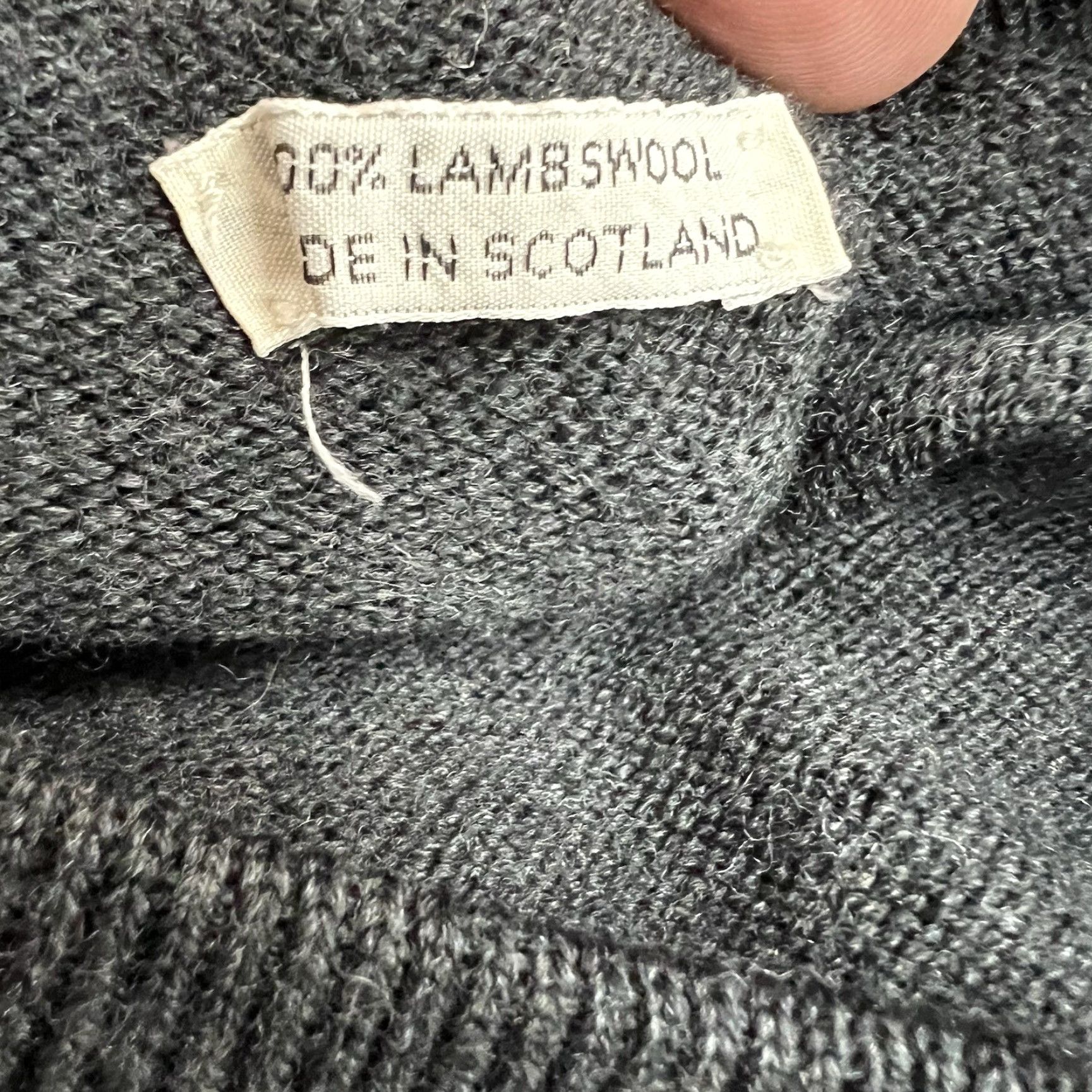 Pringle Of Scotland VINTAGE Pringle of Scotland Argyle Sweater Men’s L Gray Black 100% Lambswool Pullover Knit Large Size Mens Size US L / EU 52-54 / 3 - 6 Thumbnail