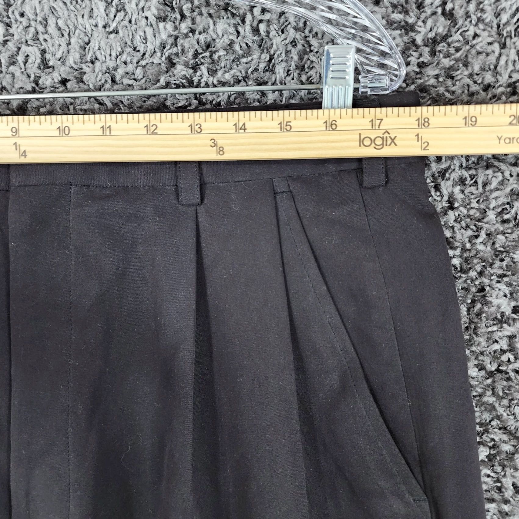 Izod IZOD Mens Microfiber Pleated Black 100% Polyester Golf Shorts Size 36 Tall Size US 36 / EU 52 - 2 Thumbnail