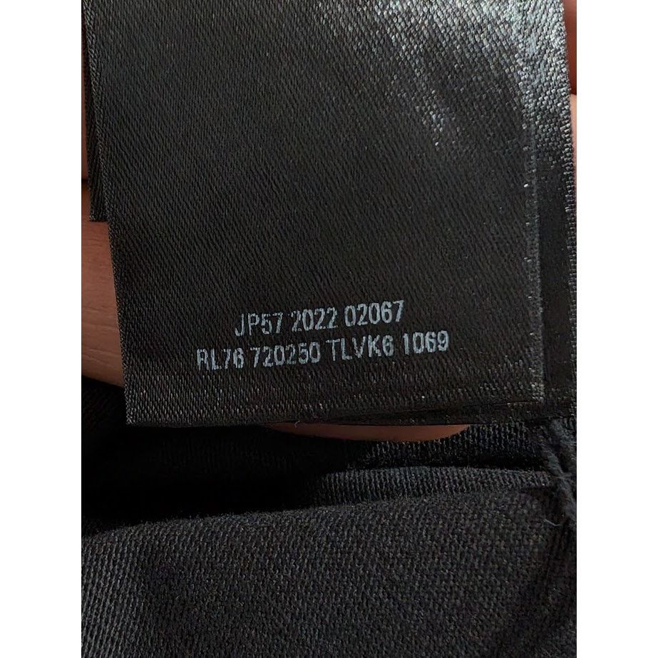 Balenciaga o1rshd1 Q:3 / Oversize Long Sleeve T-Shirt in Black Size US M / EU 48-50 / 2 - 14 Thumbnail
