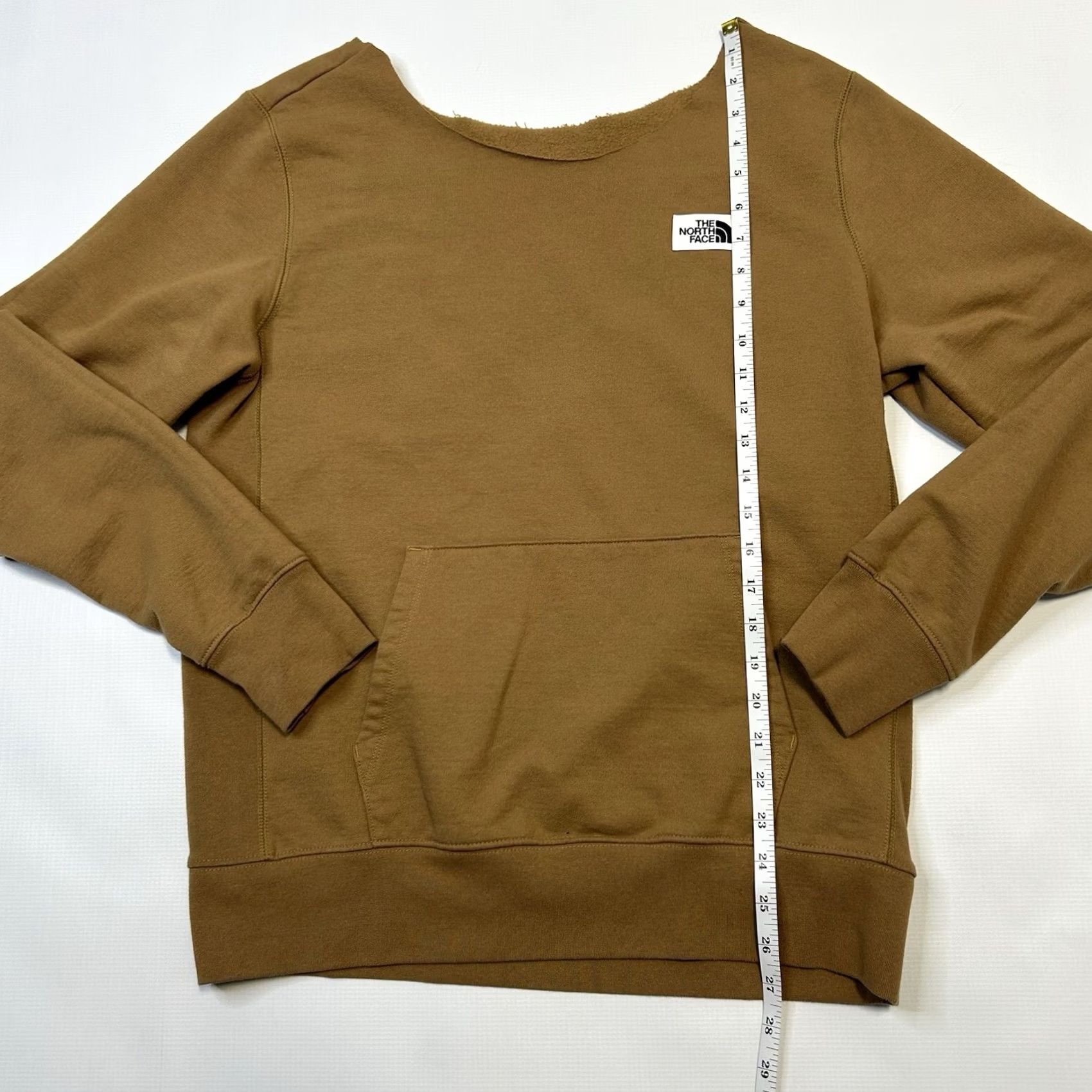 The North Face The North Face Women’s Heritage Patch Collarless Sweatshirt Almond Butter Tan L Pullover Size L / US 10 / IT 46 - 4 Thumbnail
