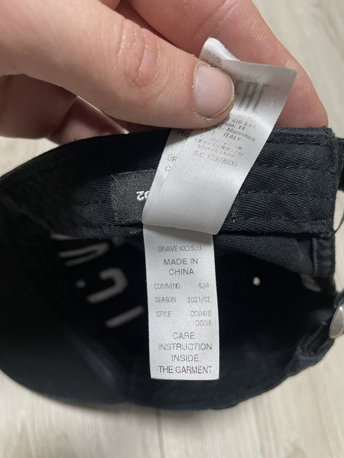 Dsquared2 Vintage Dsquared2 ICON Logo Black Cap Streetwear Hat Size ONE SIZE - 12 Thumbnail