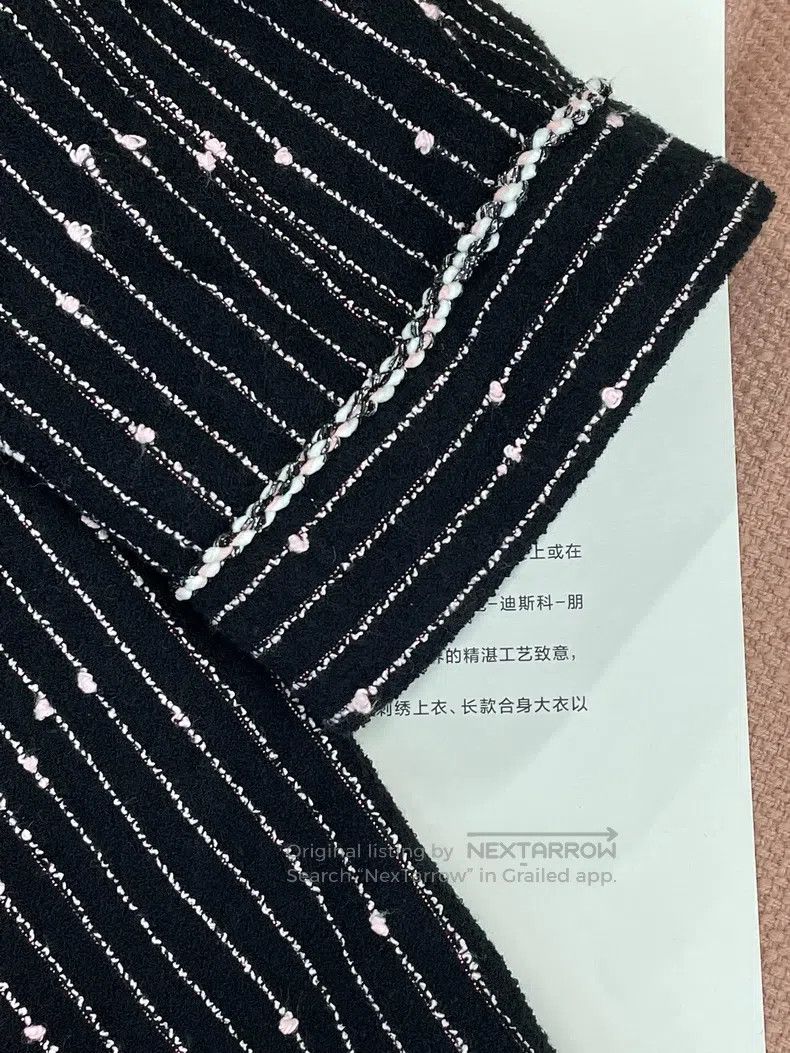 Chanel Chanel 23P black striped black and white pink woven long c Size S / US 4 / IT 40 - 4 Thumbnail