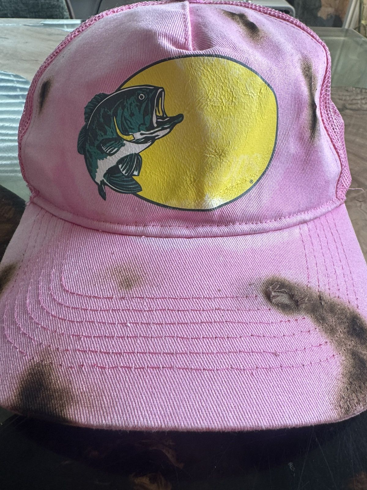 Bass Pro Shops HELL-SCORCHED MISPRINT BASS PRO SHOPS LOGO TRUCKER CAP RARE Size ONE SIZE - 5 Thumbnail