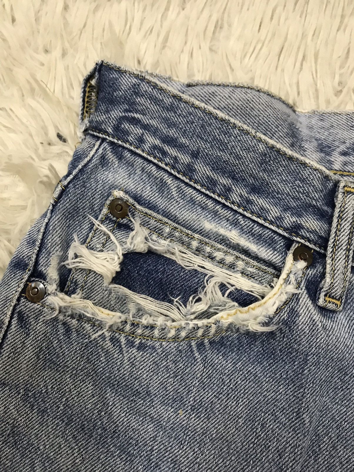 Lee Vintage Lee Straight Cut Distressed DenimJeans Size US 27 - 7 Thumbnail