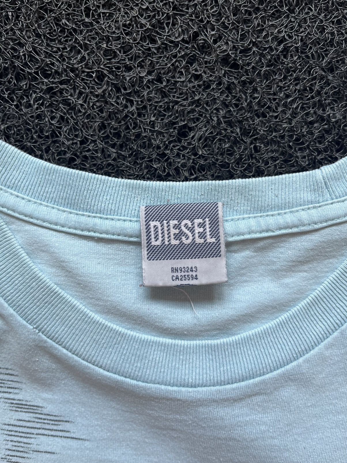 Diesel Vintage Diesel Avant Garde Big Logo Blue T-shirt Size US L / EU 52-54 / 3 - 3 Thumbnail