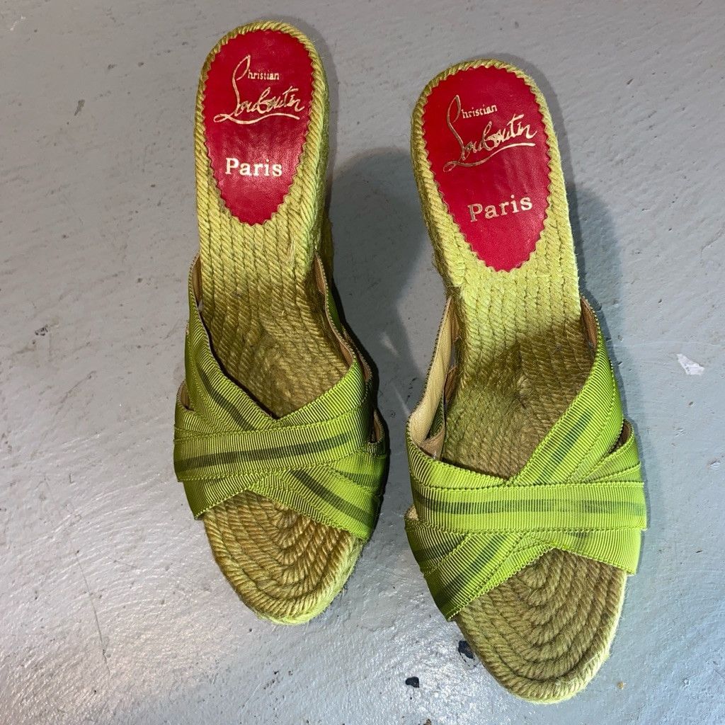 Christian Louboutin Women's Christian Louboutin Green Sandals Size 7 Size US 7 / IT 37 - 2 Thumbnail
