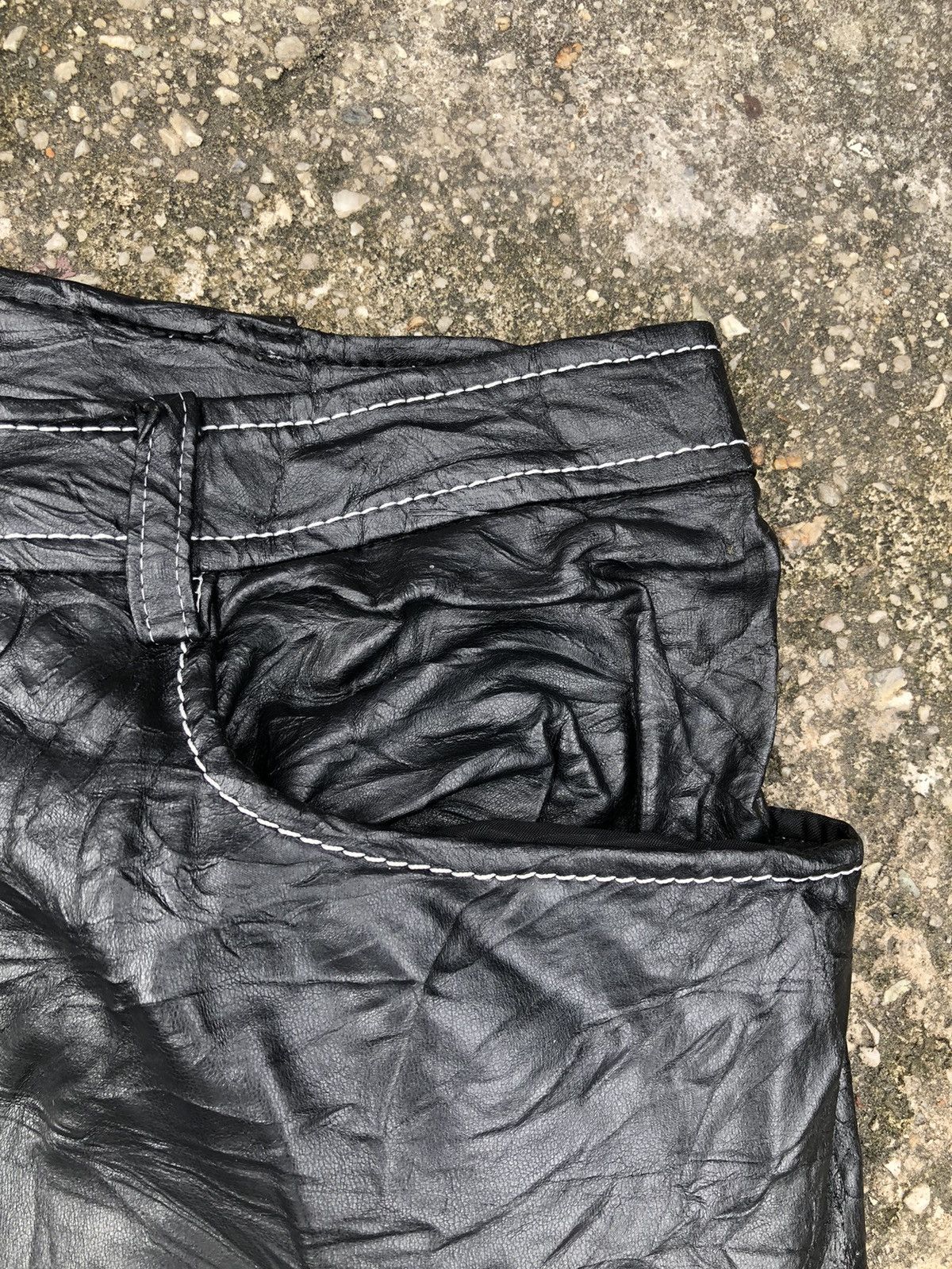 Lanvin × Leather × Vintage Vintage Lanvin Sports Faux Leather Pants Size US 27 - 6 Thumbnail